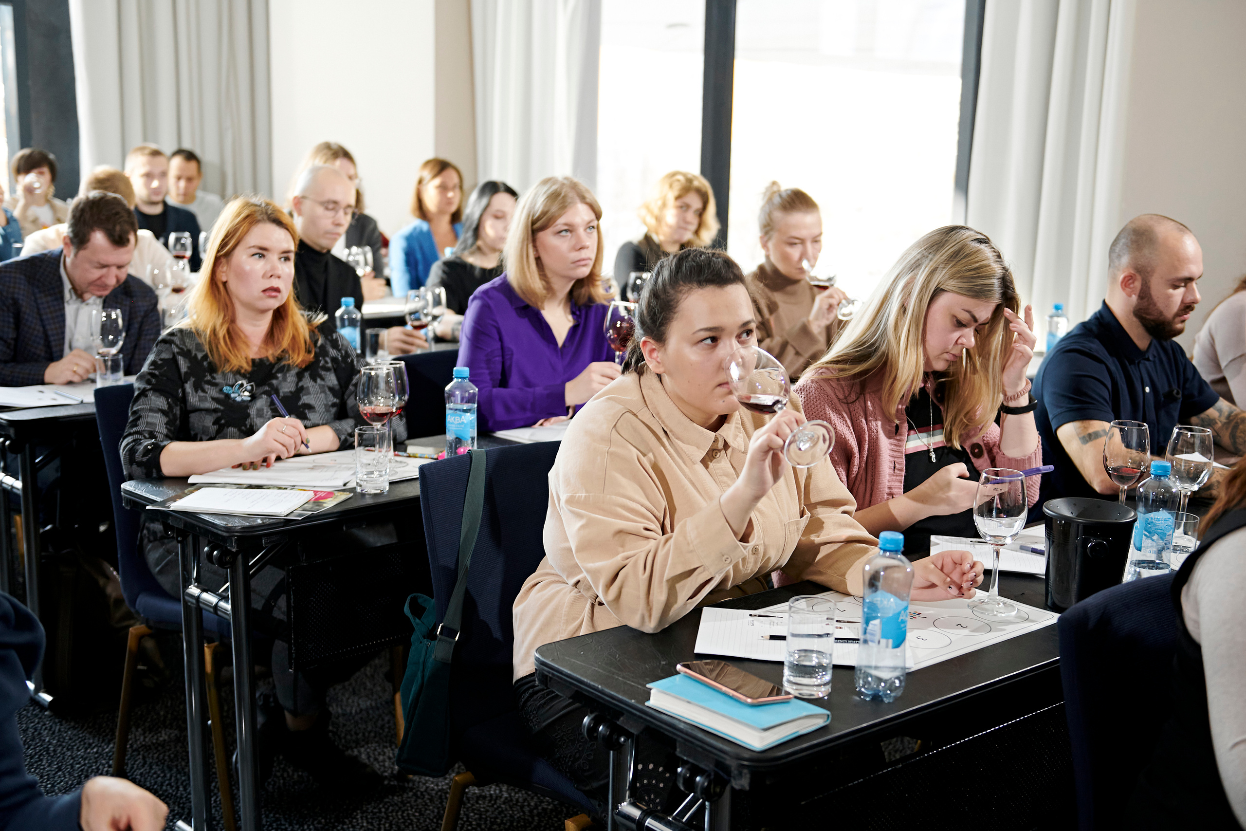 Винная дегустация для сомелье. Фотограф Постольник Дарья