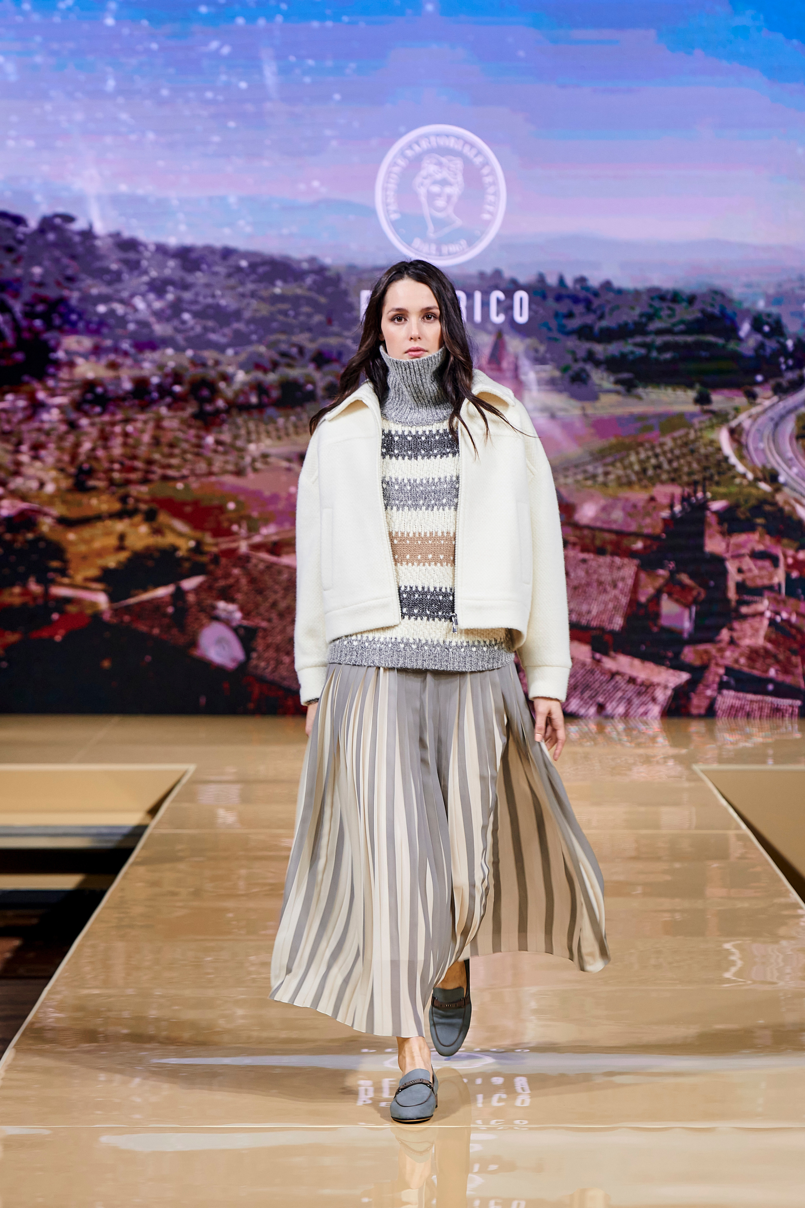 Модный показ «Кашемир и Шелк». Фотограф Постольник Дарья