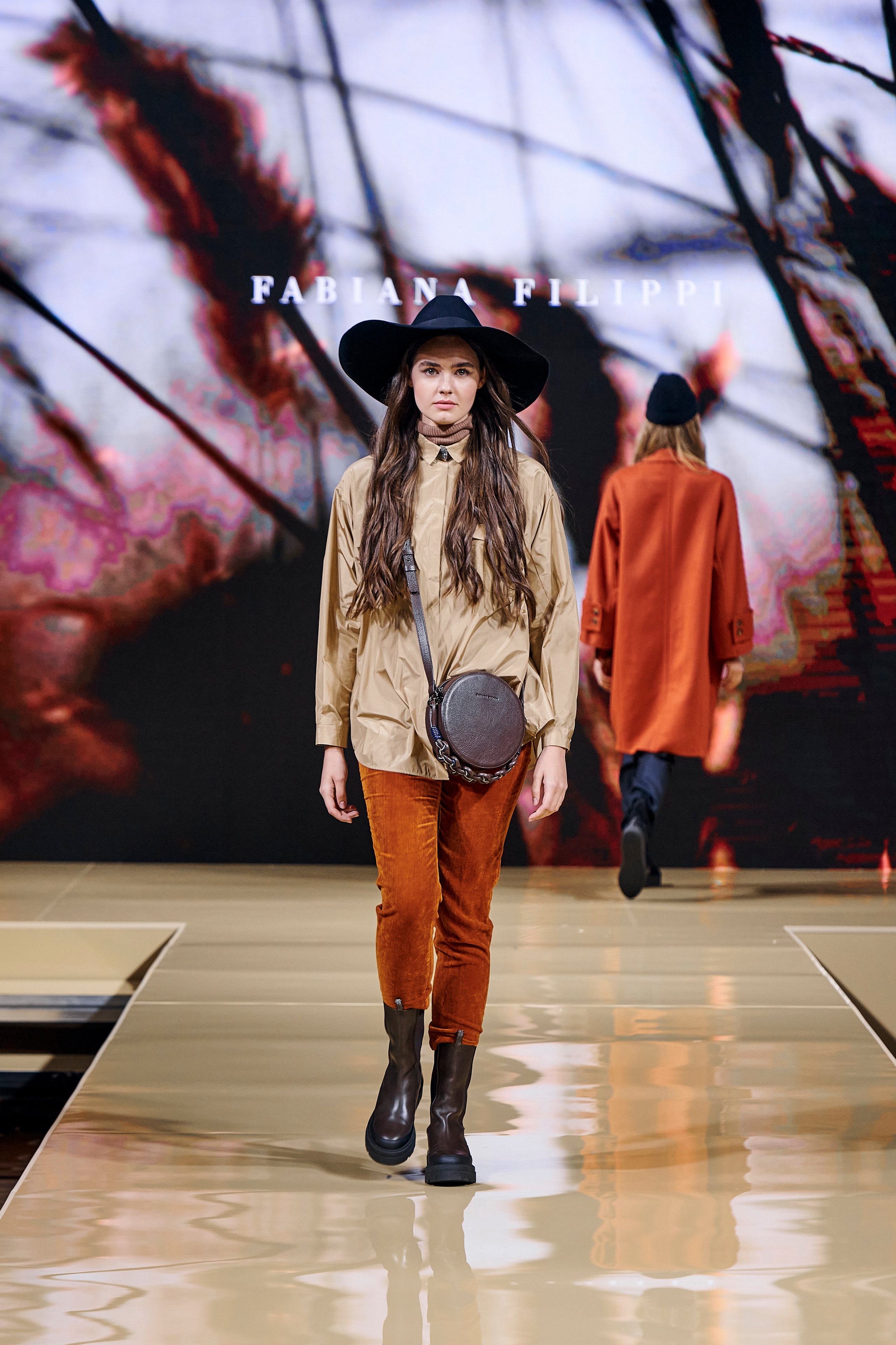 Модный показ «Кашемир и Шелк». Фотограф Постольник Дарья