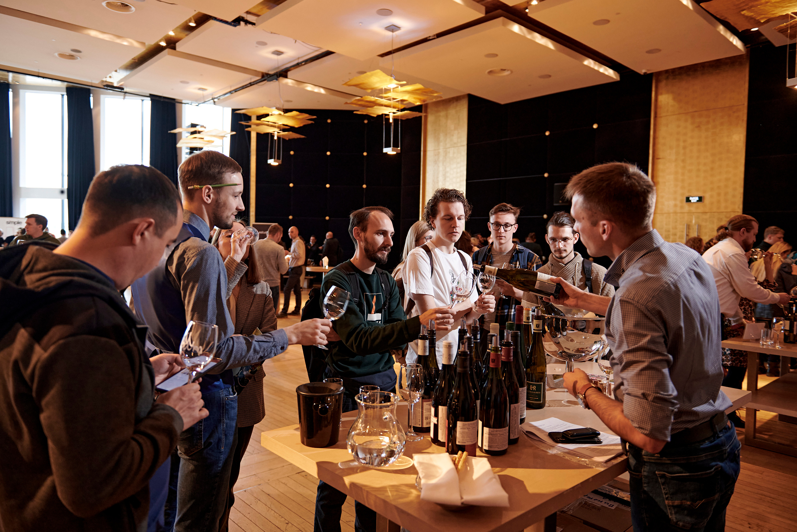 Винная дегустация для сомелье. Фотограф Постольник Дарья