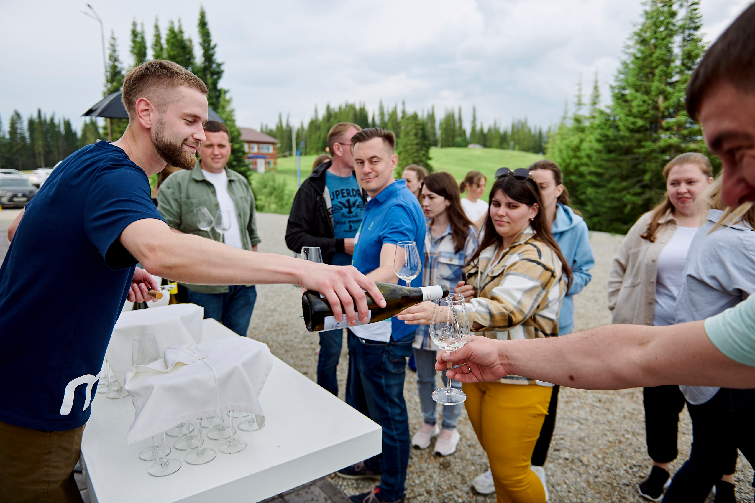 Летний ужин на природе с тремя шефами. Фотограф Постольник Дарья