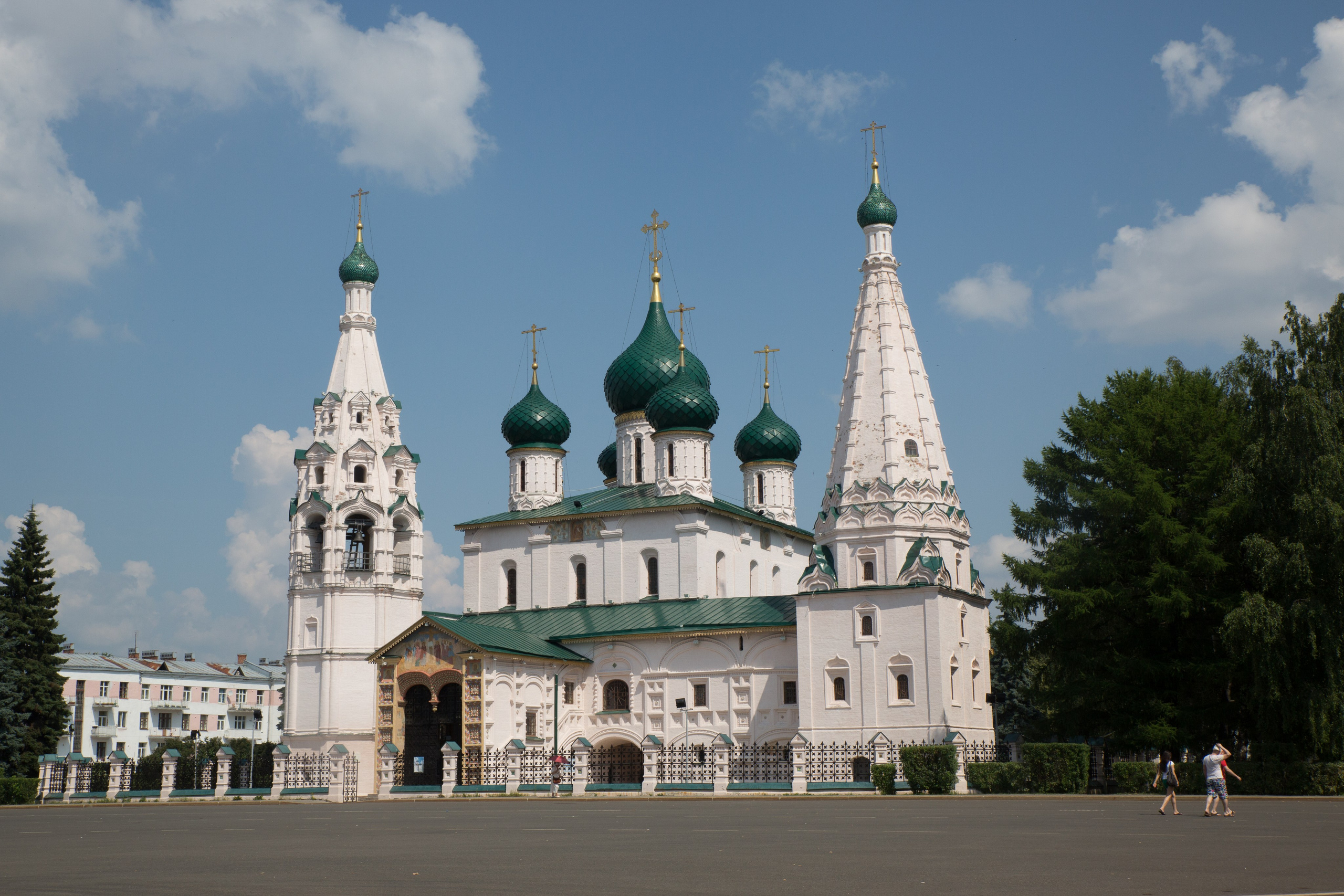 Г. Ярославль. Студия Максима Белослюдцева