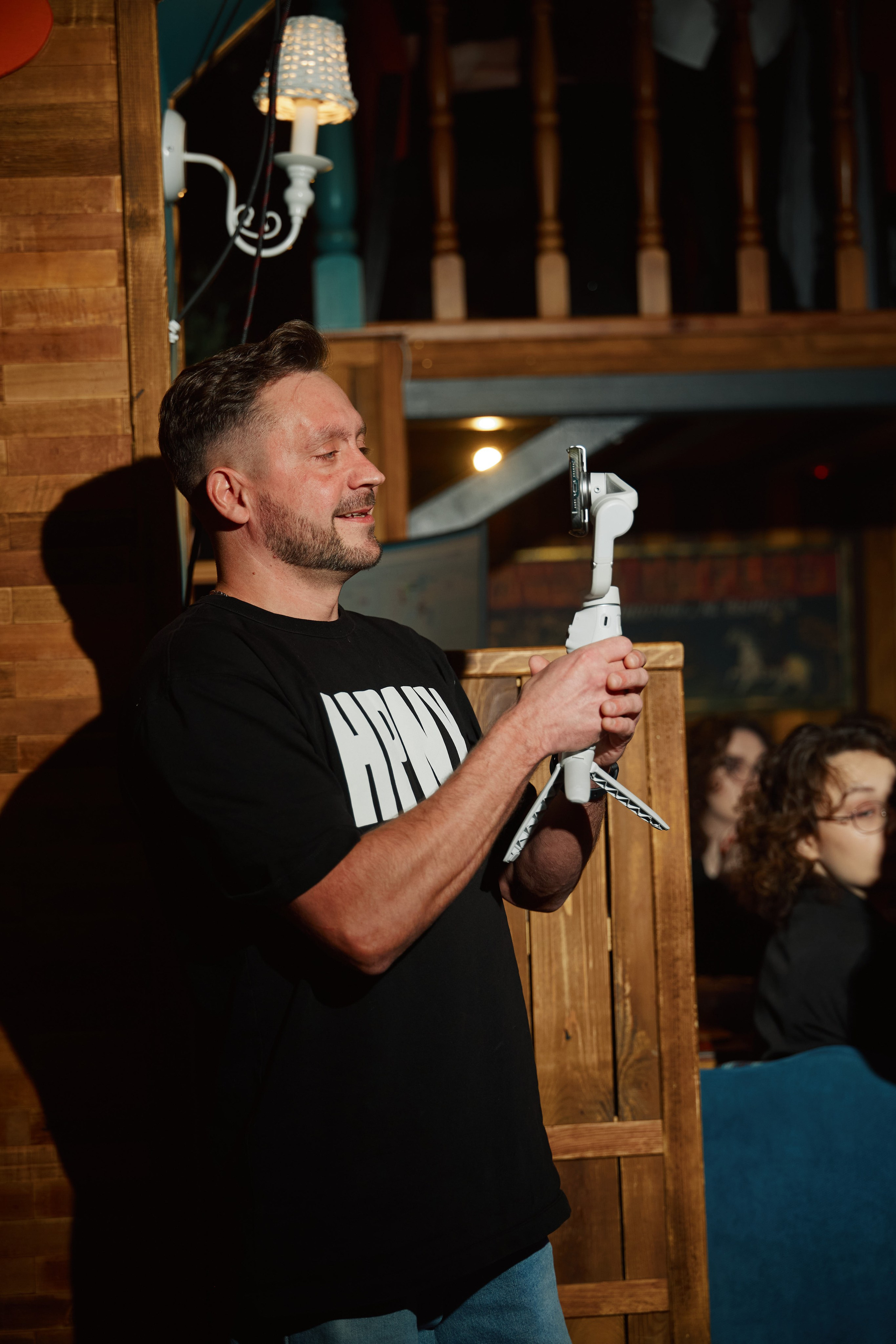 Арт-вечеринка 2026. Фотограф и видеограф в Кургане Леонид Корнильев