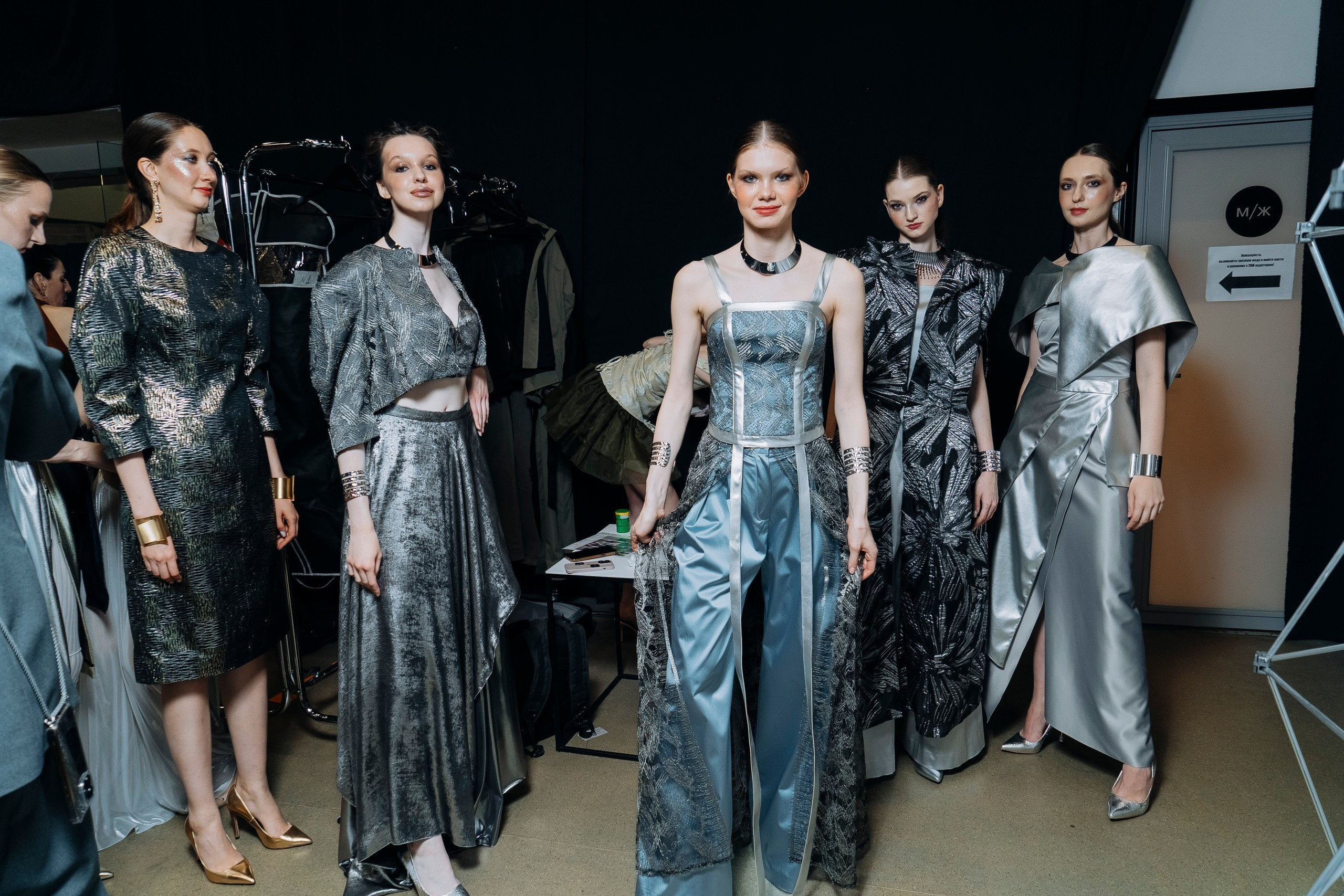 Фотограф на подиуме: съемка фэшн-показа B&D. Профессиональный репортажный фотограф в Москве Владимир Глаголев