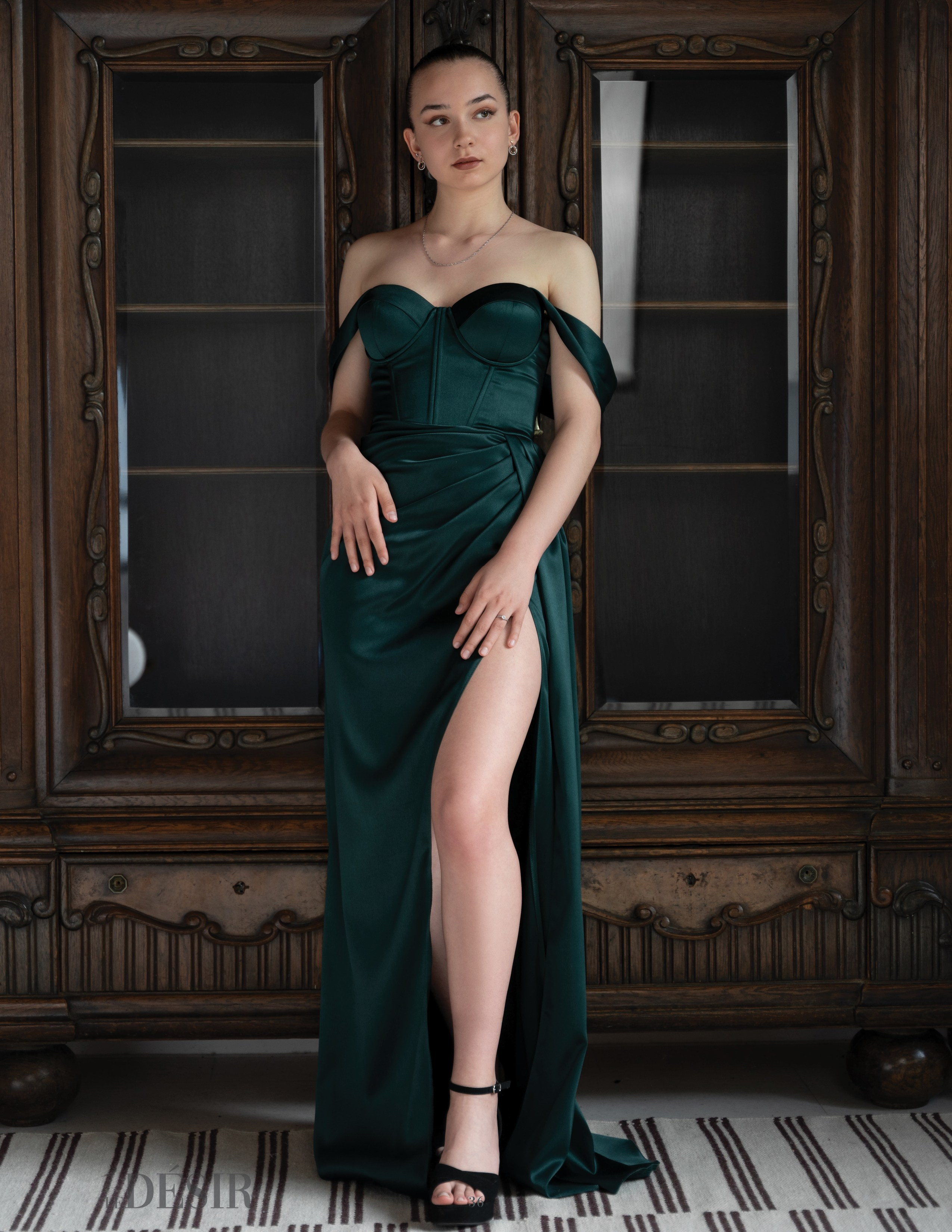 LE DESIR PORTRAIT ISSUE 6 AUG. Фотограф в Омске Елизавета Кириллова