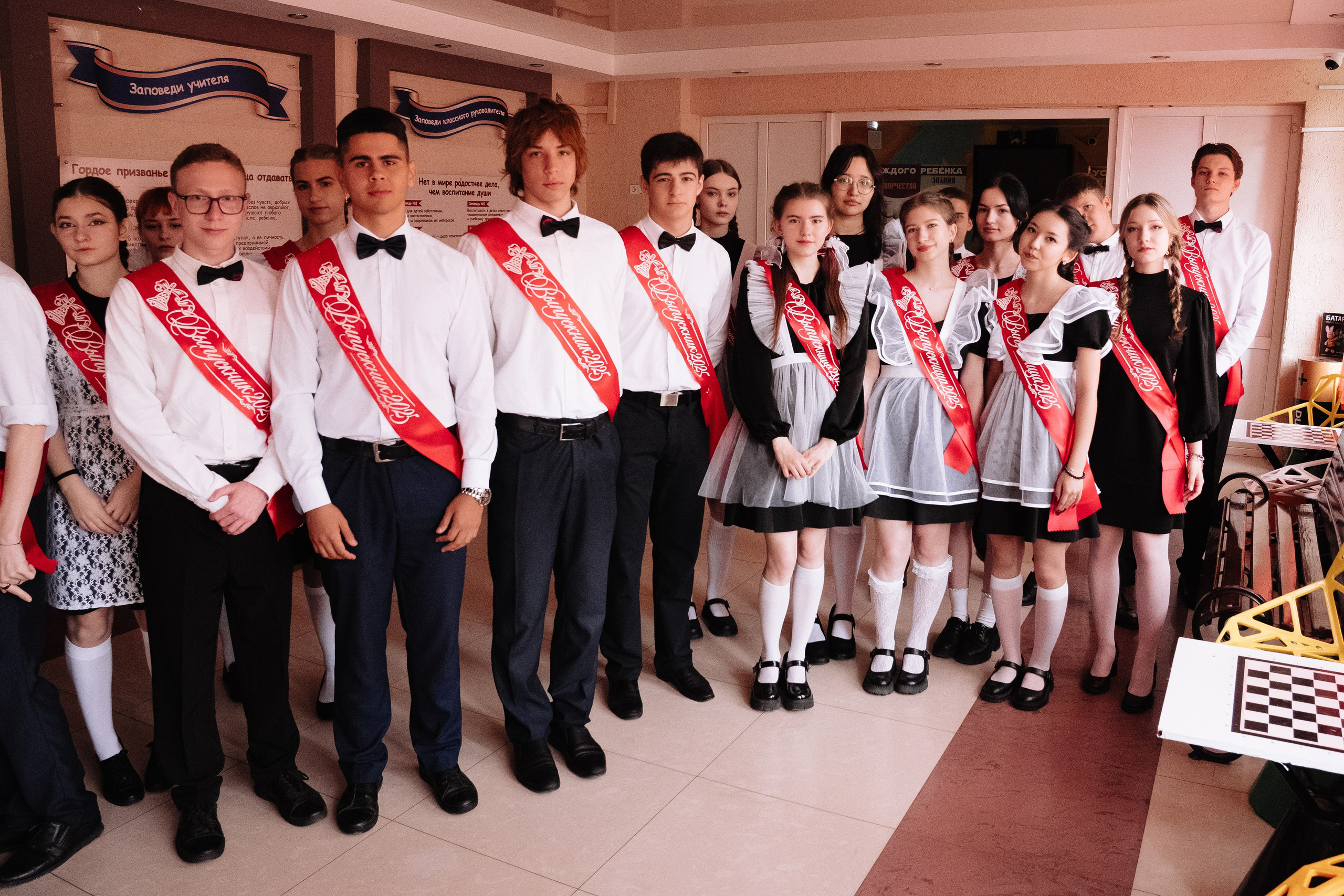 11 класс 40 школа. Выпускные альбомы Натальи Бутко: Новороссийск, Анапа, Геленджик