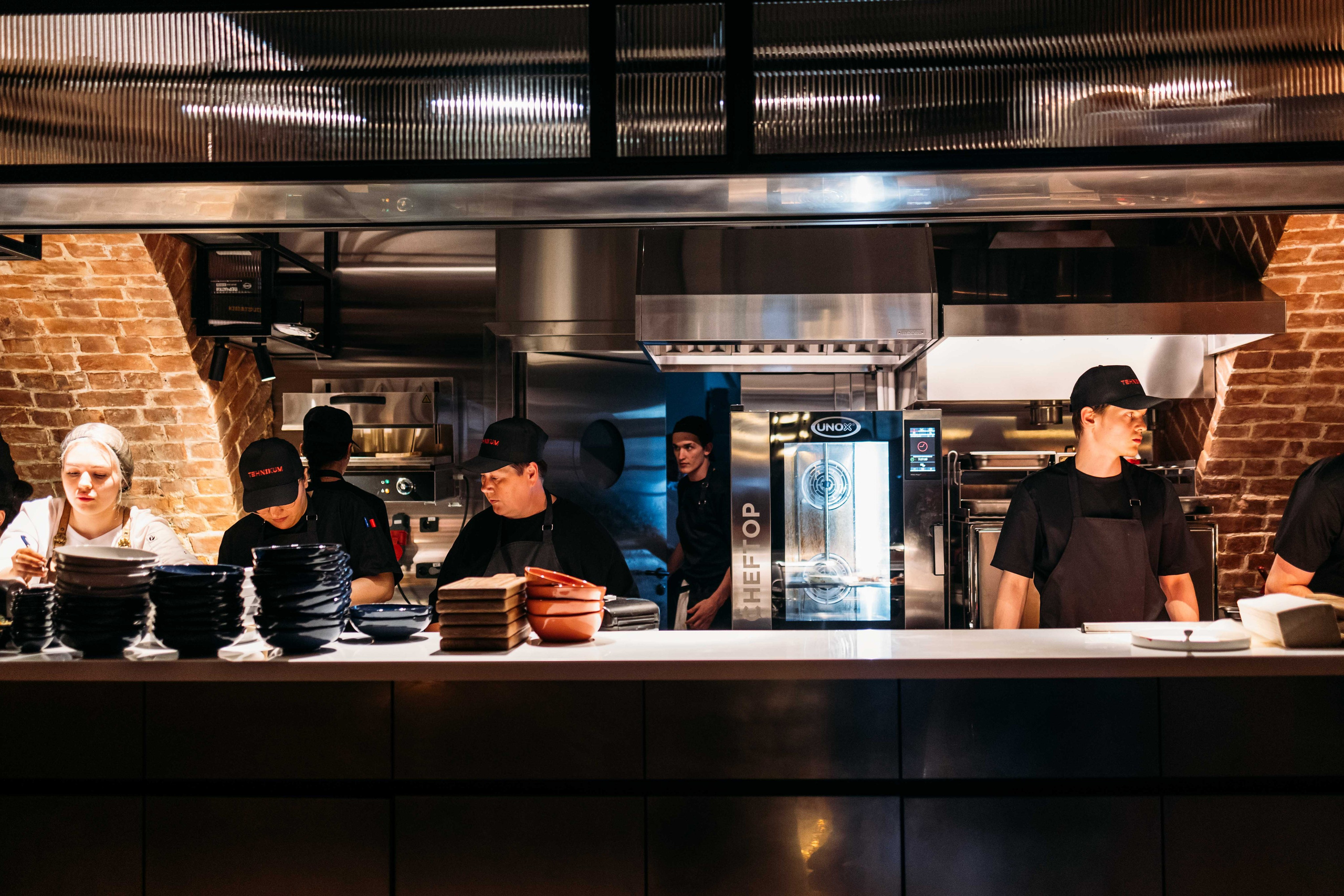 Техническое открытие ресторана TEHNIKUM | июль 2025, Тюмень. Фотограф в Тюмени Башмакова Анна