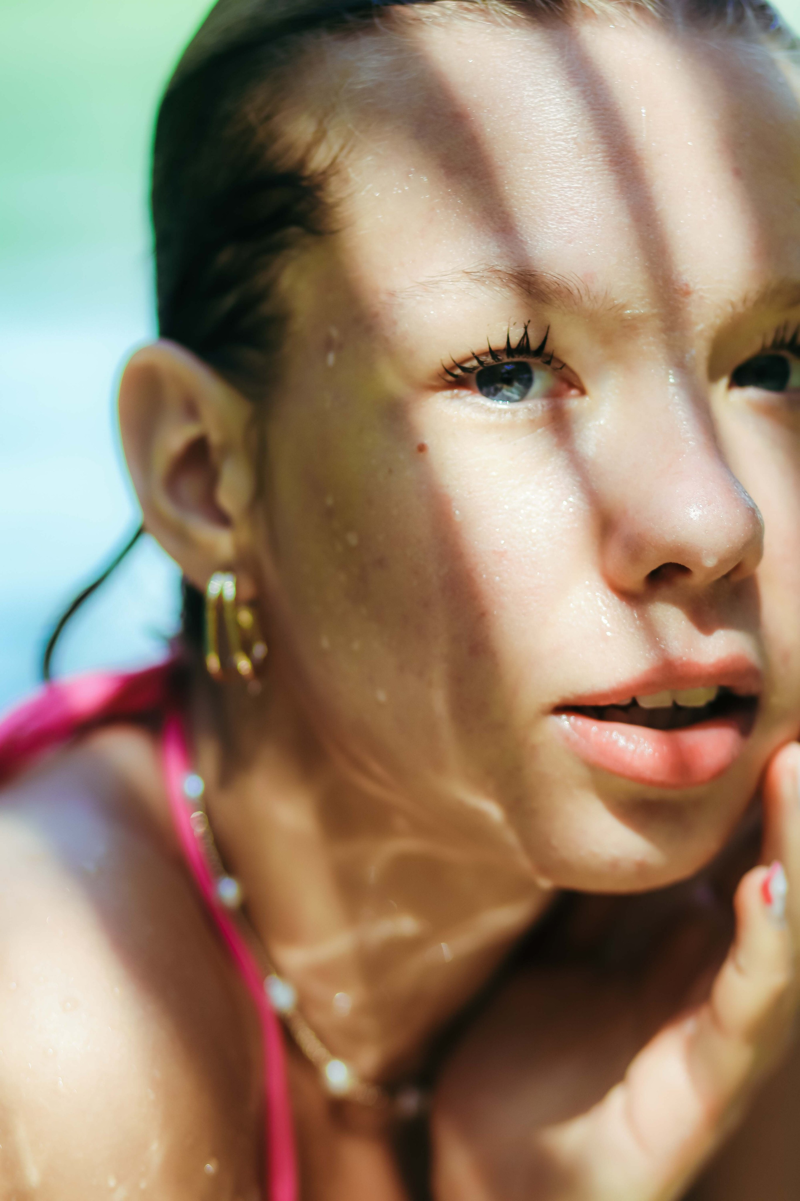 Эстетичная ню-фотосессия у бассейна в вилле Nirbana (Ахангама) | Яркие кадры с водой. Фотограф на Шри-Ланке