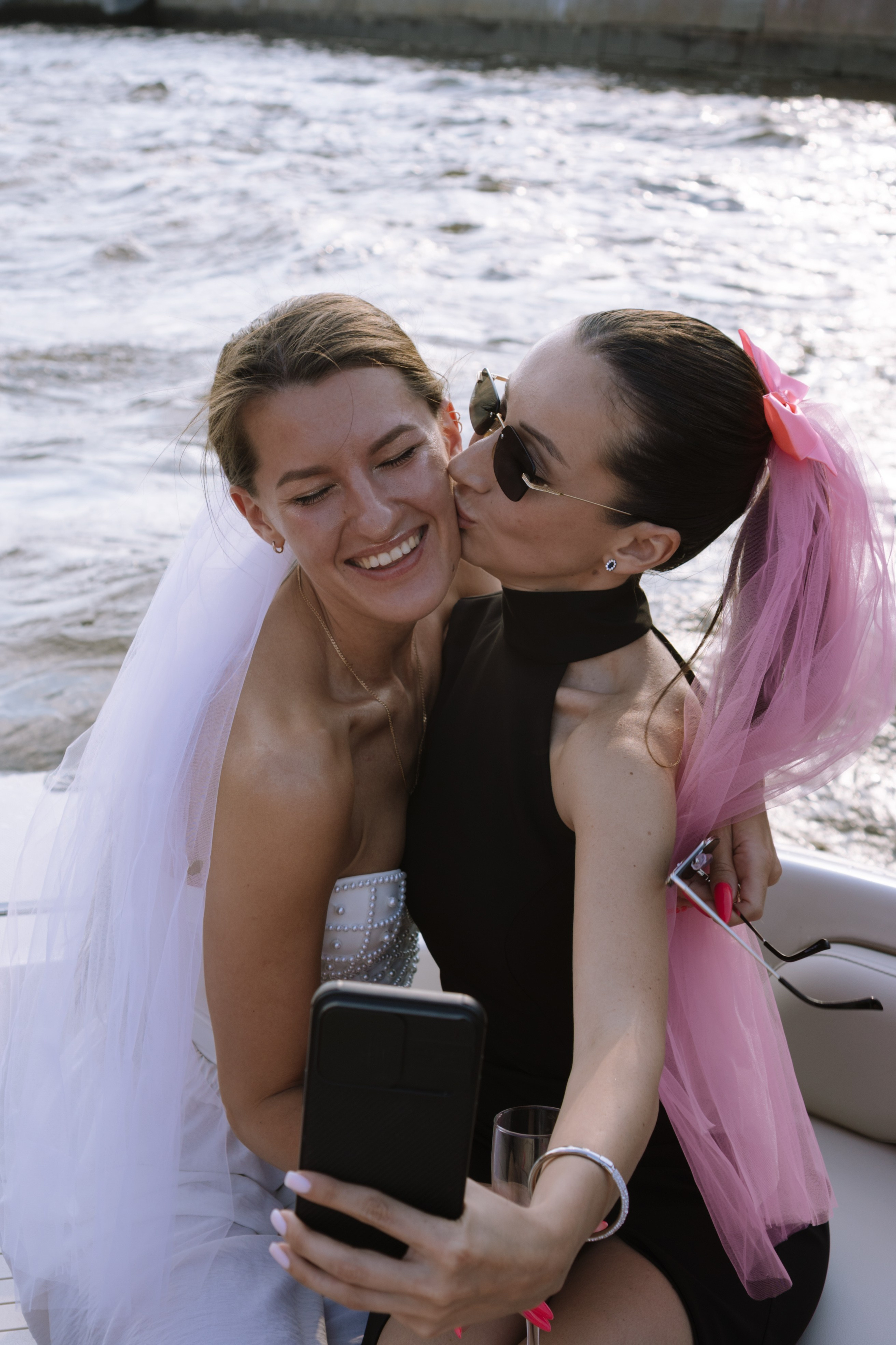 ДЕВИЧНИК НА КАТЕРЕ. Профессиональный фотограф, Санкт-Петербург — Виктория Богомолова