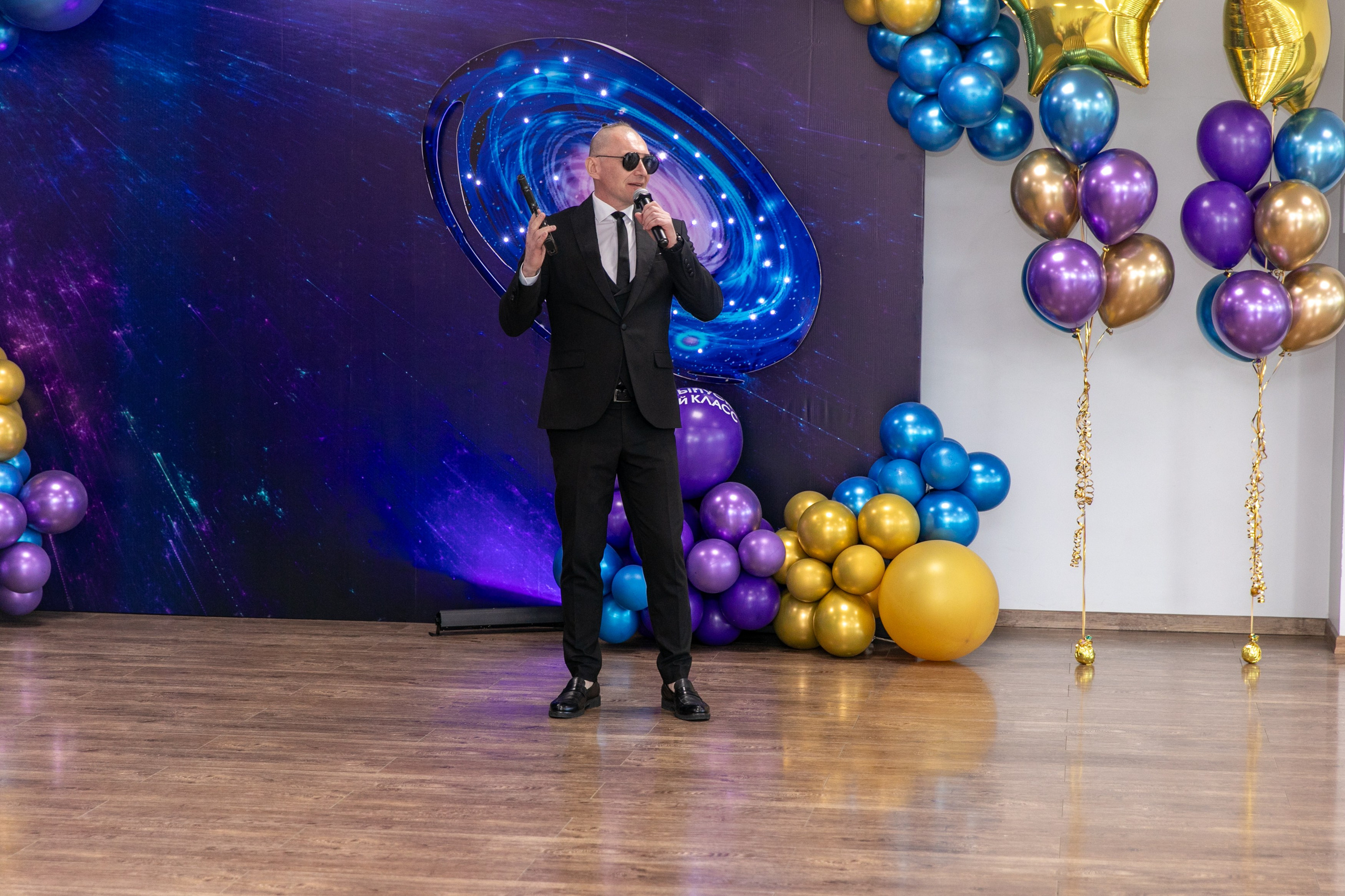 Выпускной 4 класс Гимназия 3 2025. Школьный и детский фотограф в Южно-Сахалинске Анастасия Лескова