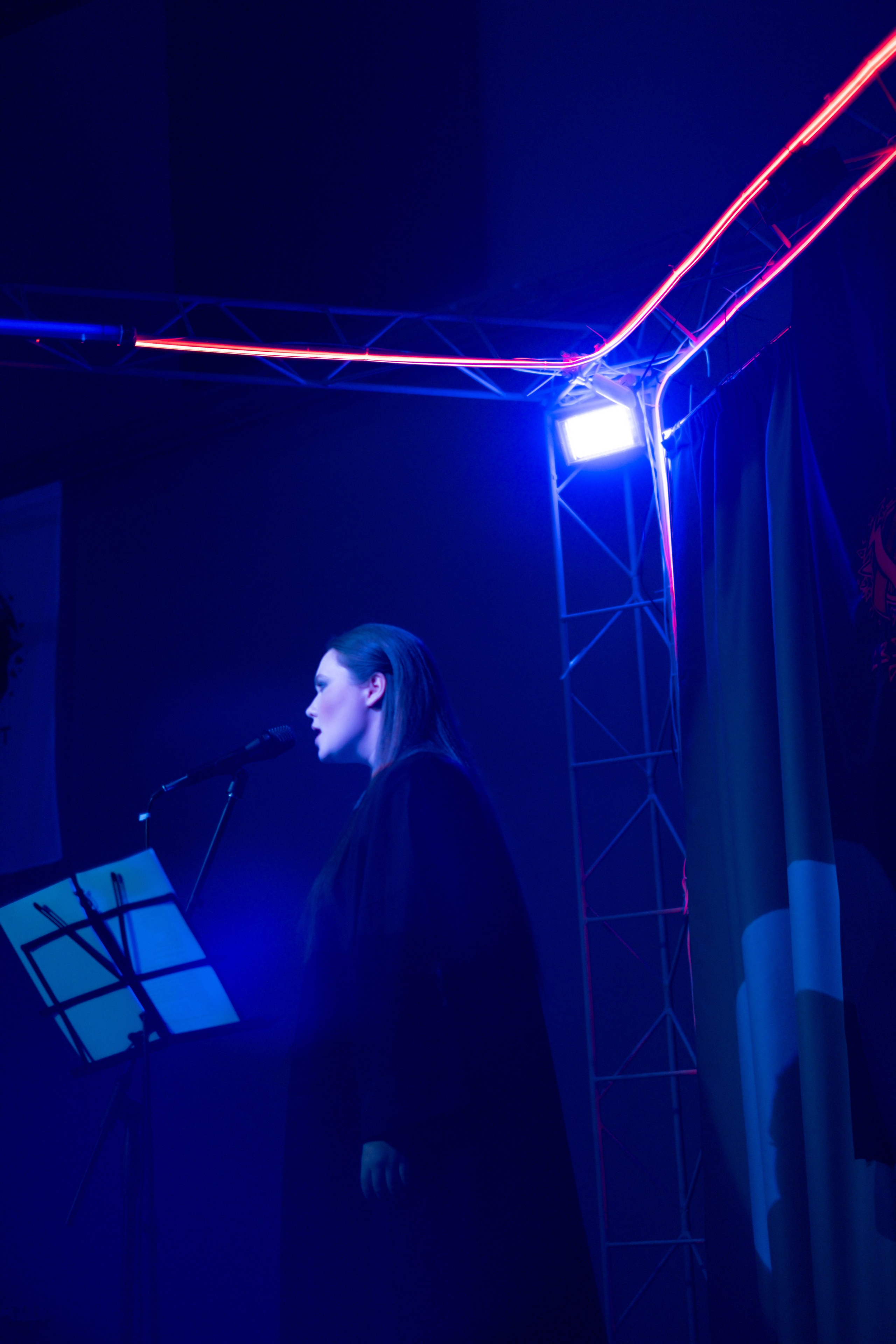 ЛЮБА: съемка спектакля | Проведение корпоративных съемок Новосибирск. Ксения Ильиных — Фотограф в Новосибирске