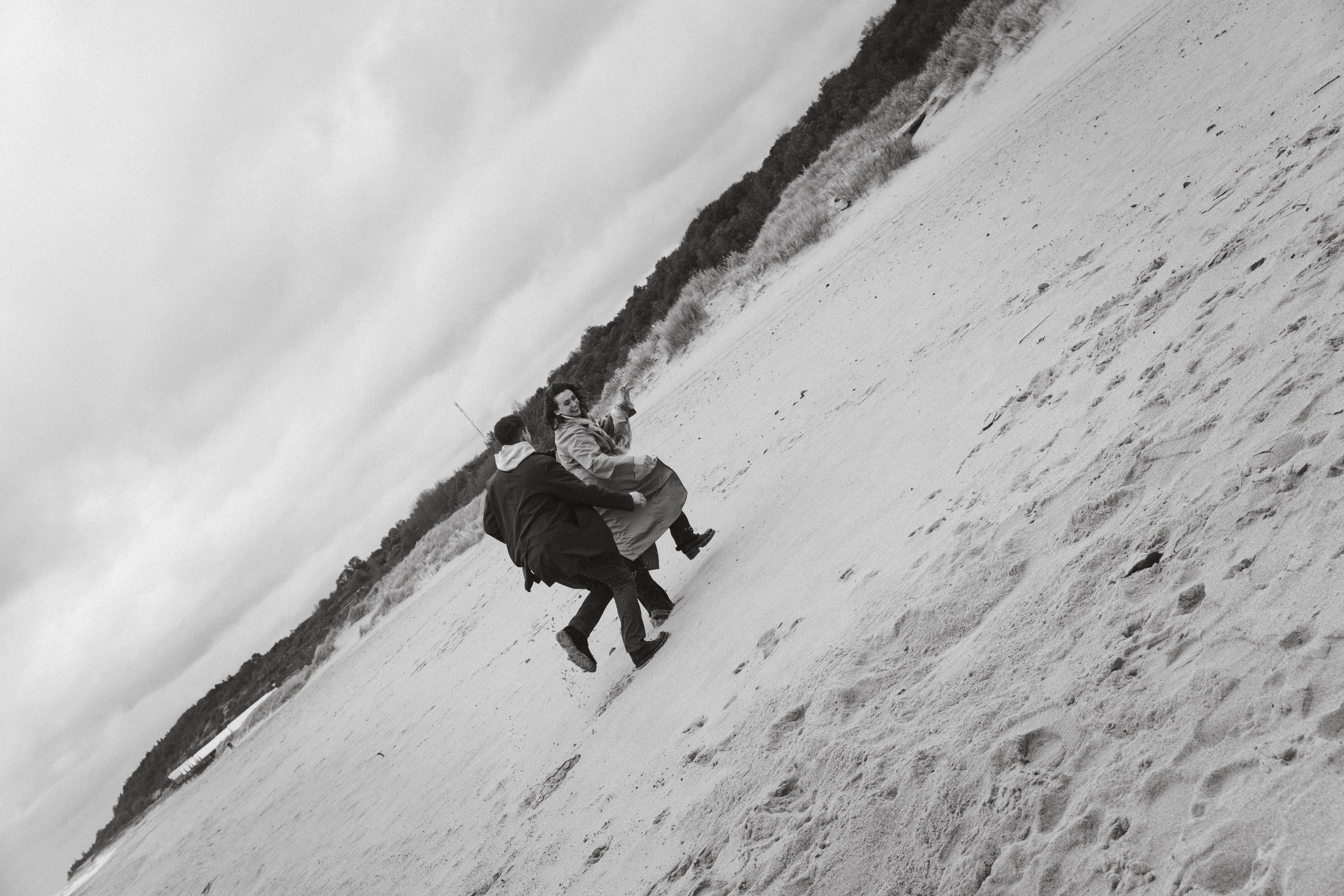 Егор и Юля / Янтарный. Фотограф Калининград Илья Миллер