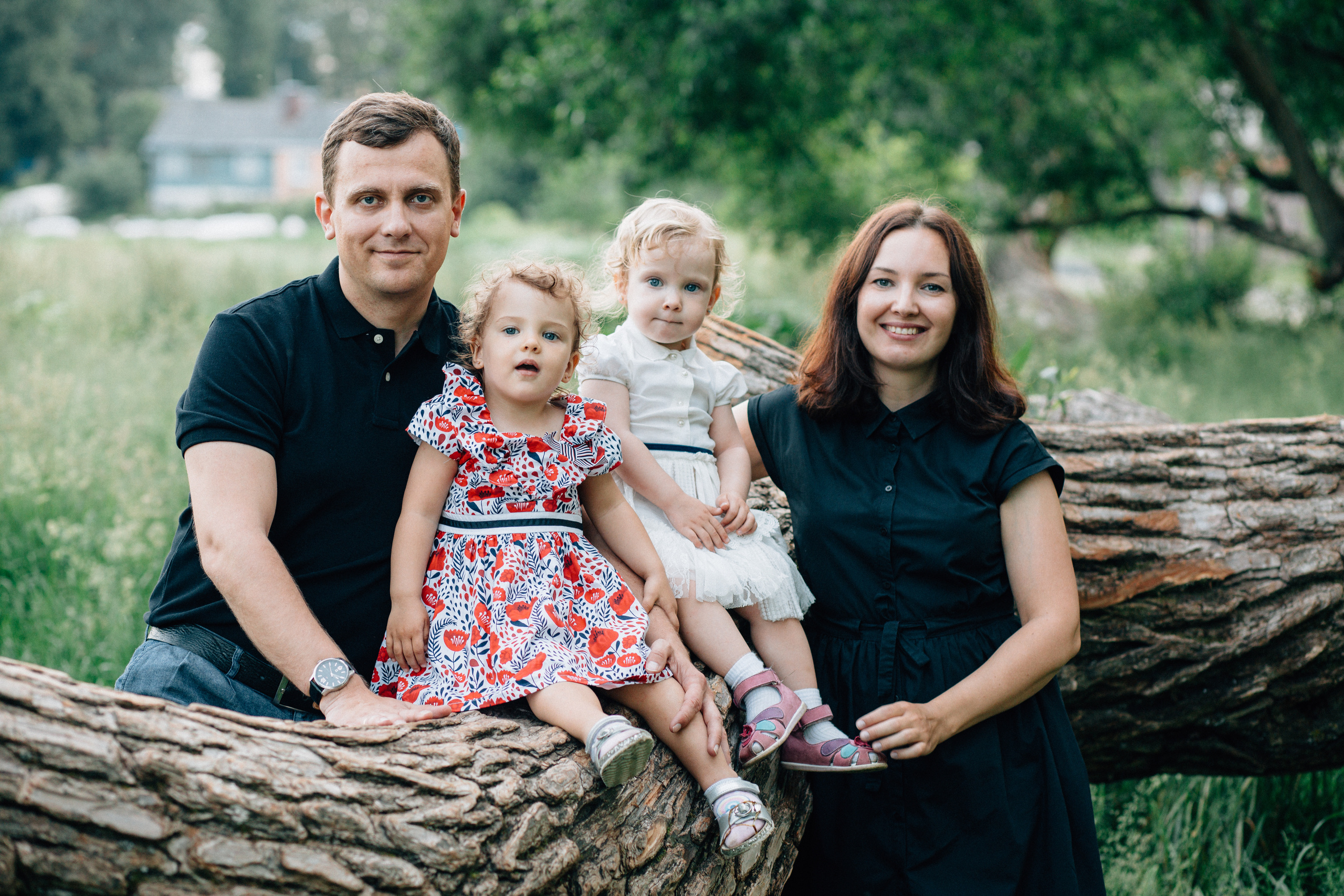 Семейная фотосессия в Прилуках. Фотограф Дмитрий Щекочихин