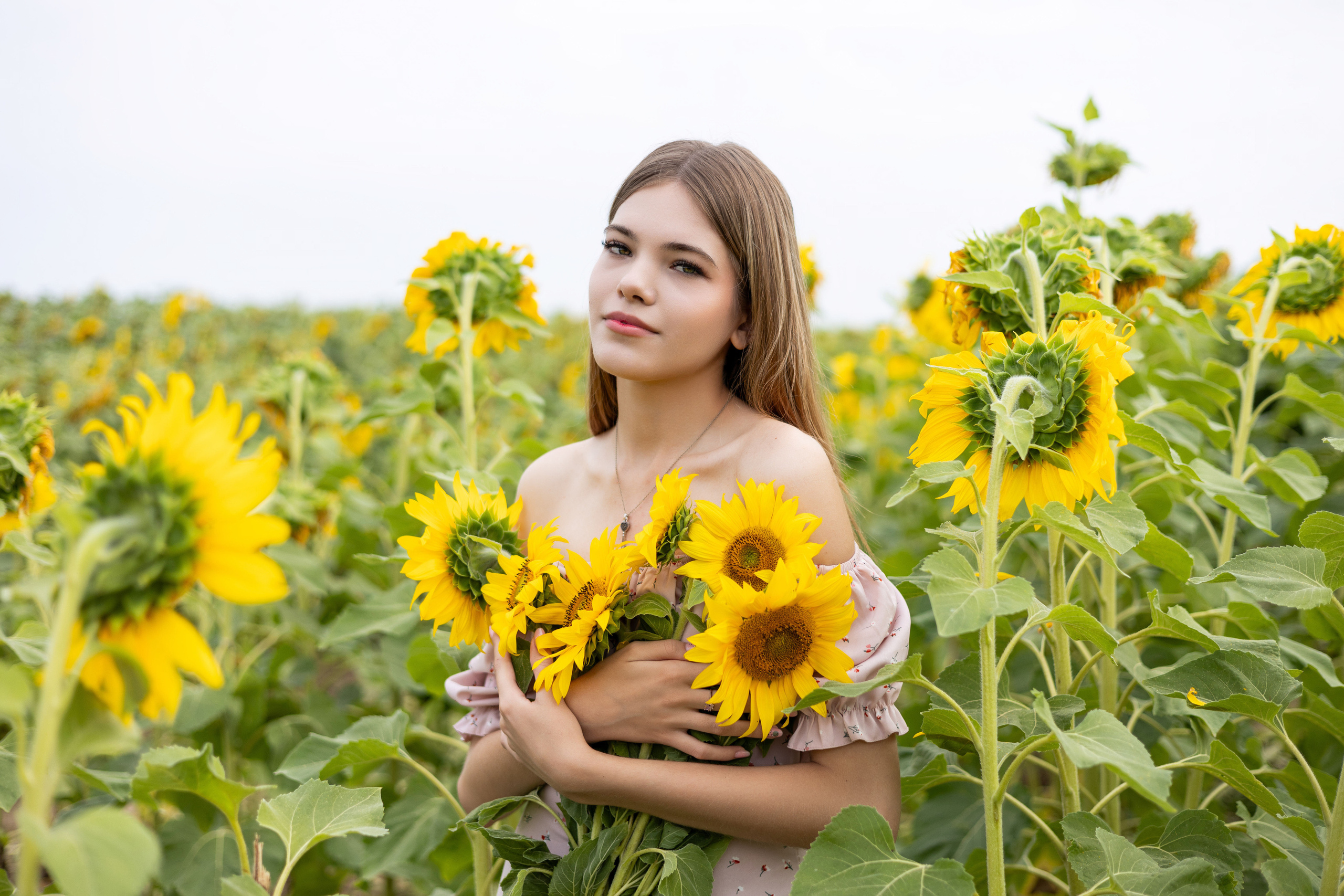 Первая фотосессия 2023 для школьного альбома. Выпускные фотоальбомы в Коломне. Валерий и Светлана Щавелевы