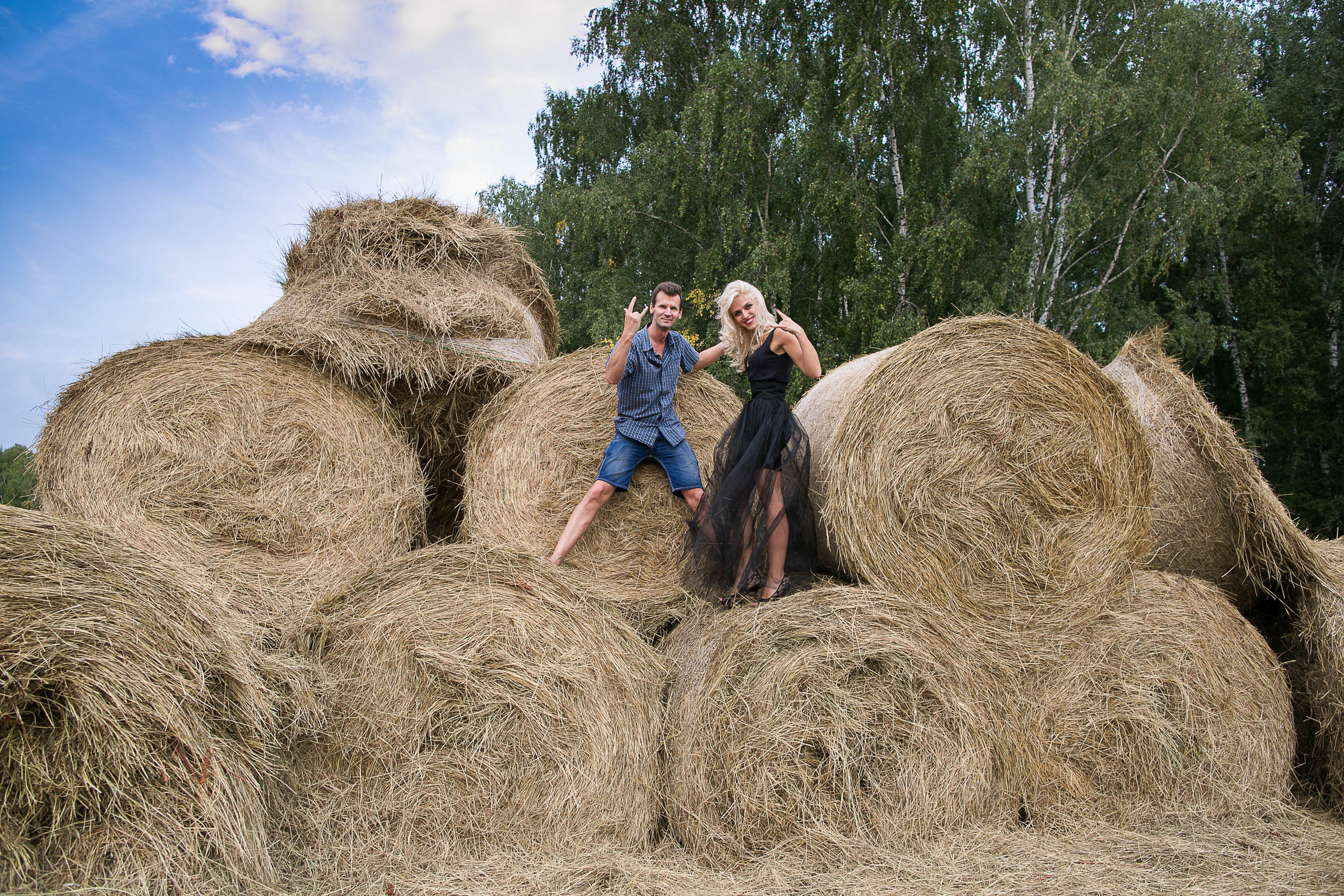Фотосессии в Коломне и московской области. Выпускные фотоальбомы в Коломне. Валерий и Светлана Щавелевы