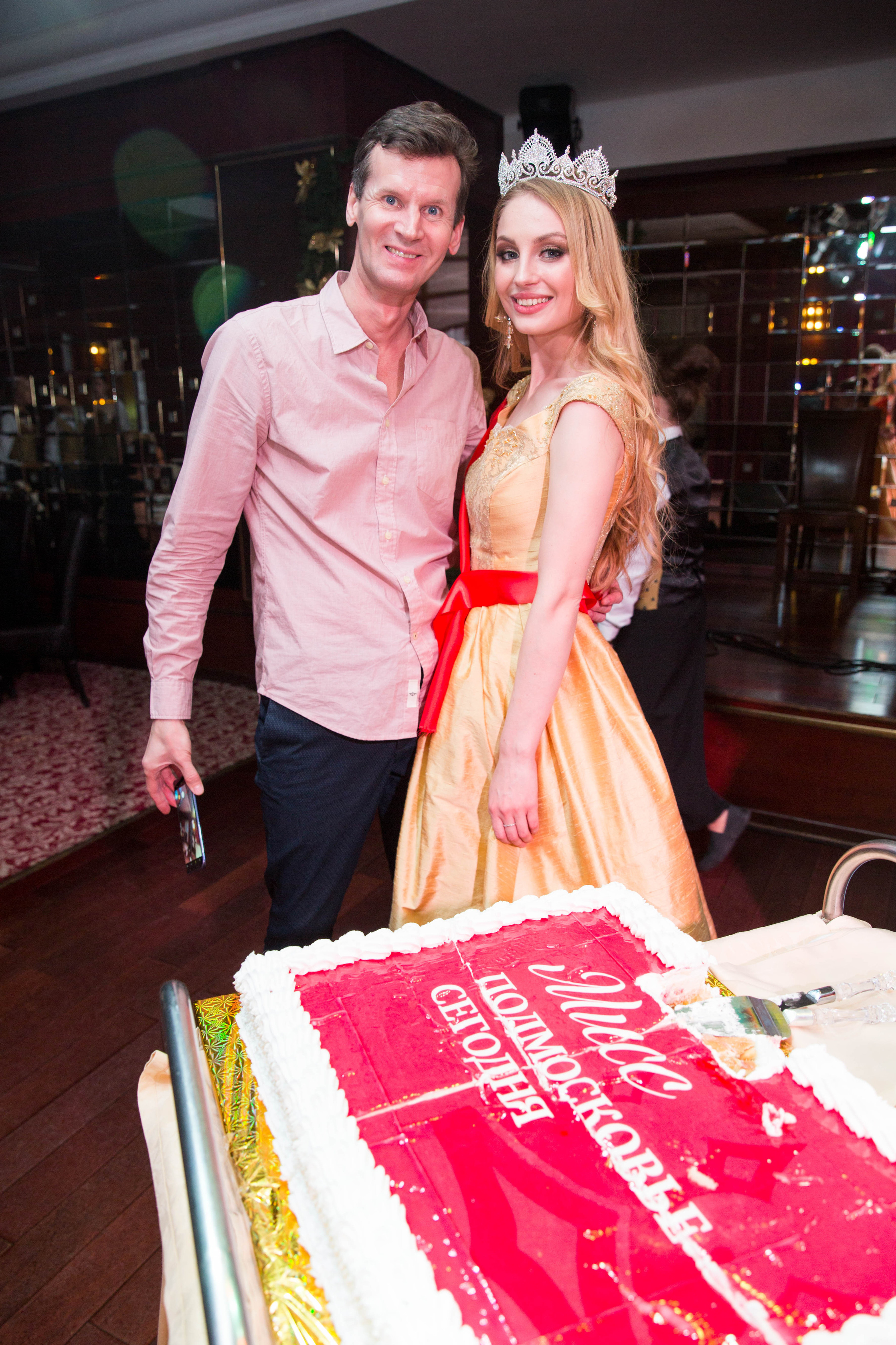 Фотосессии в Коломне и московской области. Выпускные фотоальбомы в Коломне. Валерий и Светлана Щавелевы