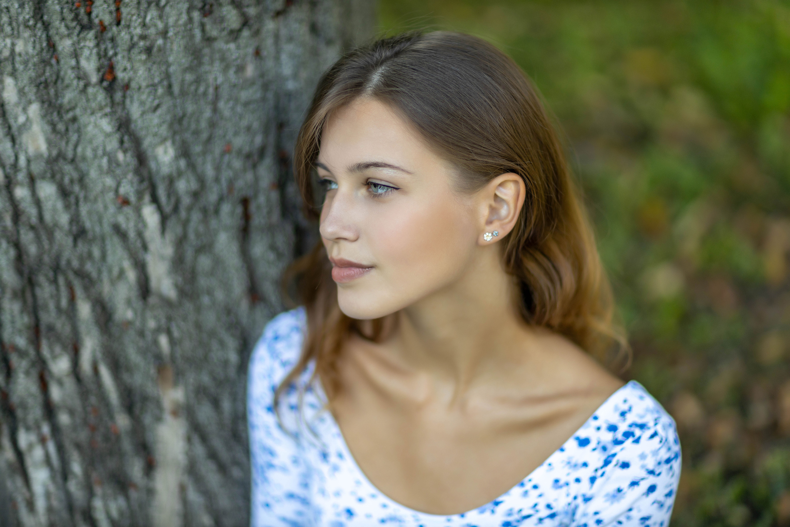 Фотопрогулка Коломна красивая девушка парк. Выпускные фотоальбомы в Коломне. Валерий и Светлана Щавелевы
