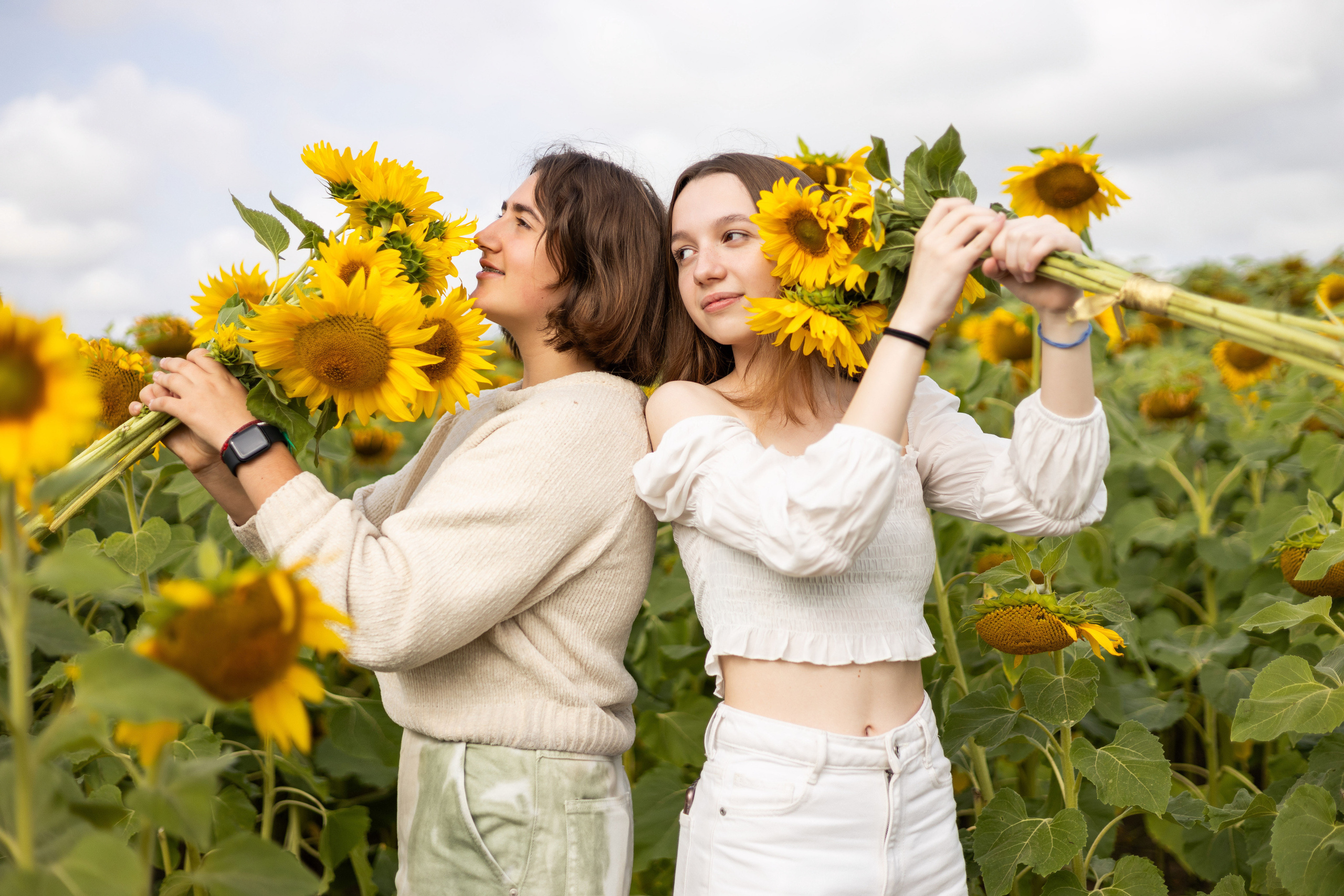 Первая фотосессия 2023 для школьного альбома. Выпускные фотоальбомы в Коломне. Валерий и Светлана Щавелевы