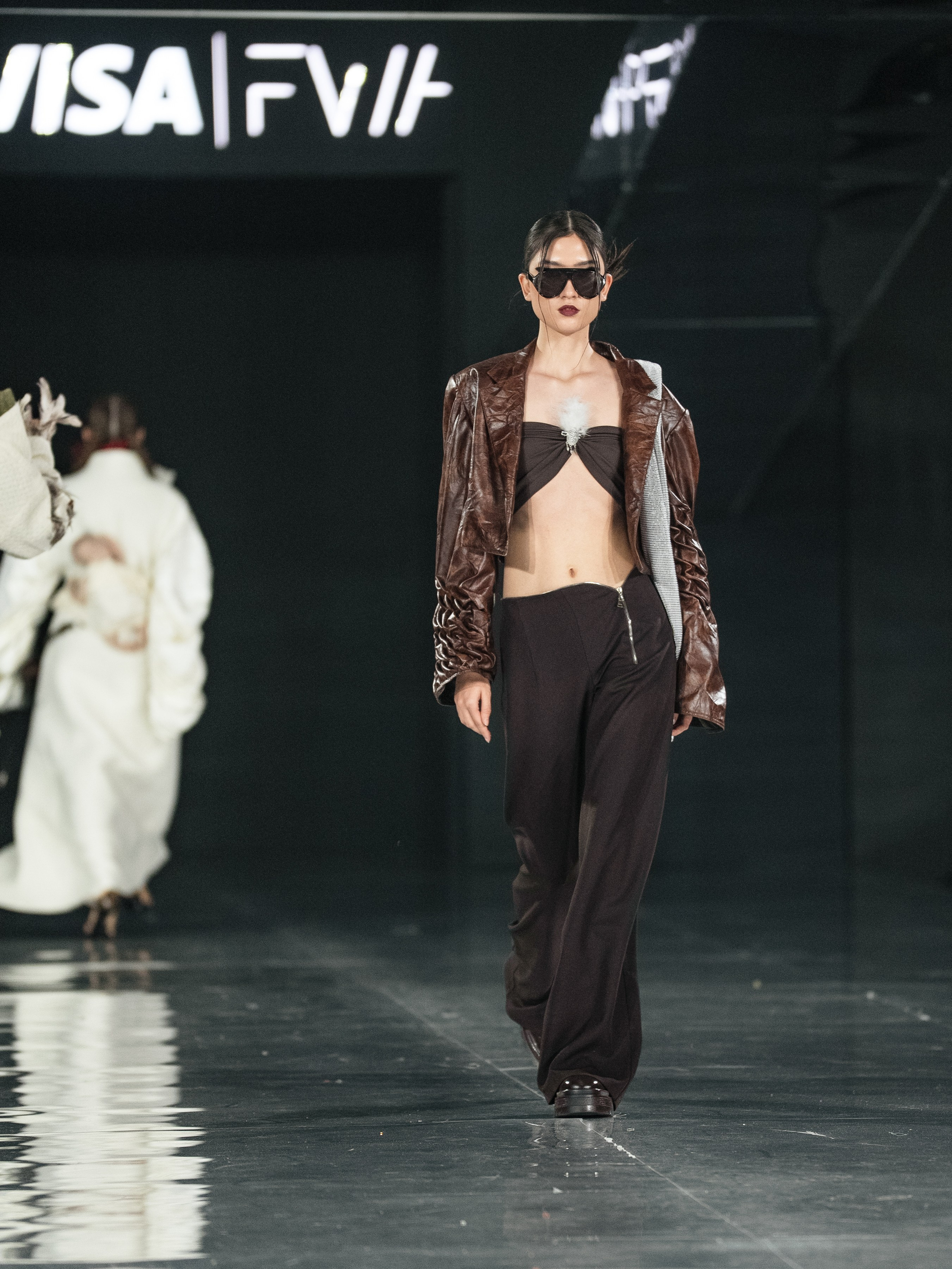Visa Fashion Week SAKH. Сайт Алматинского НЮ АРТ, будуар и фэшн фотографа Дениса Карпенко
