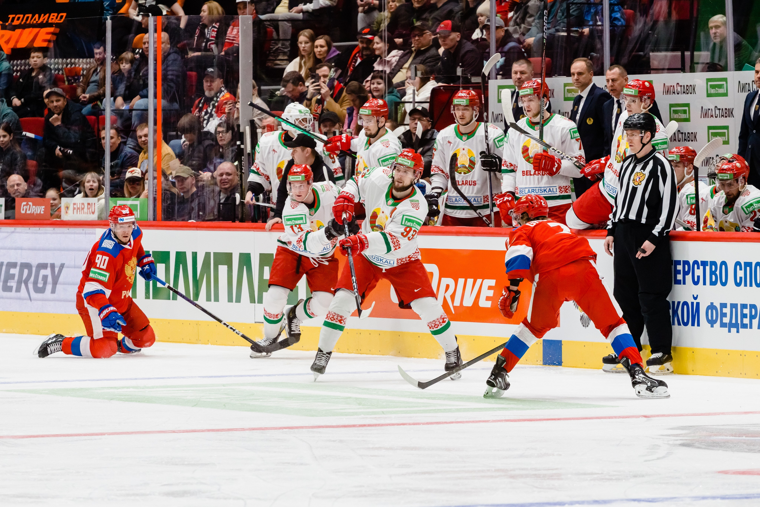 Россия — Беларусь. Свадебный и репортажный фотограф в Омске. Червоткин Никита