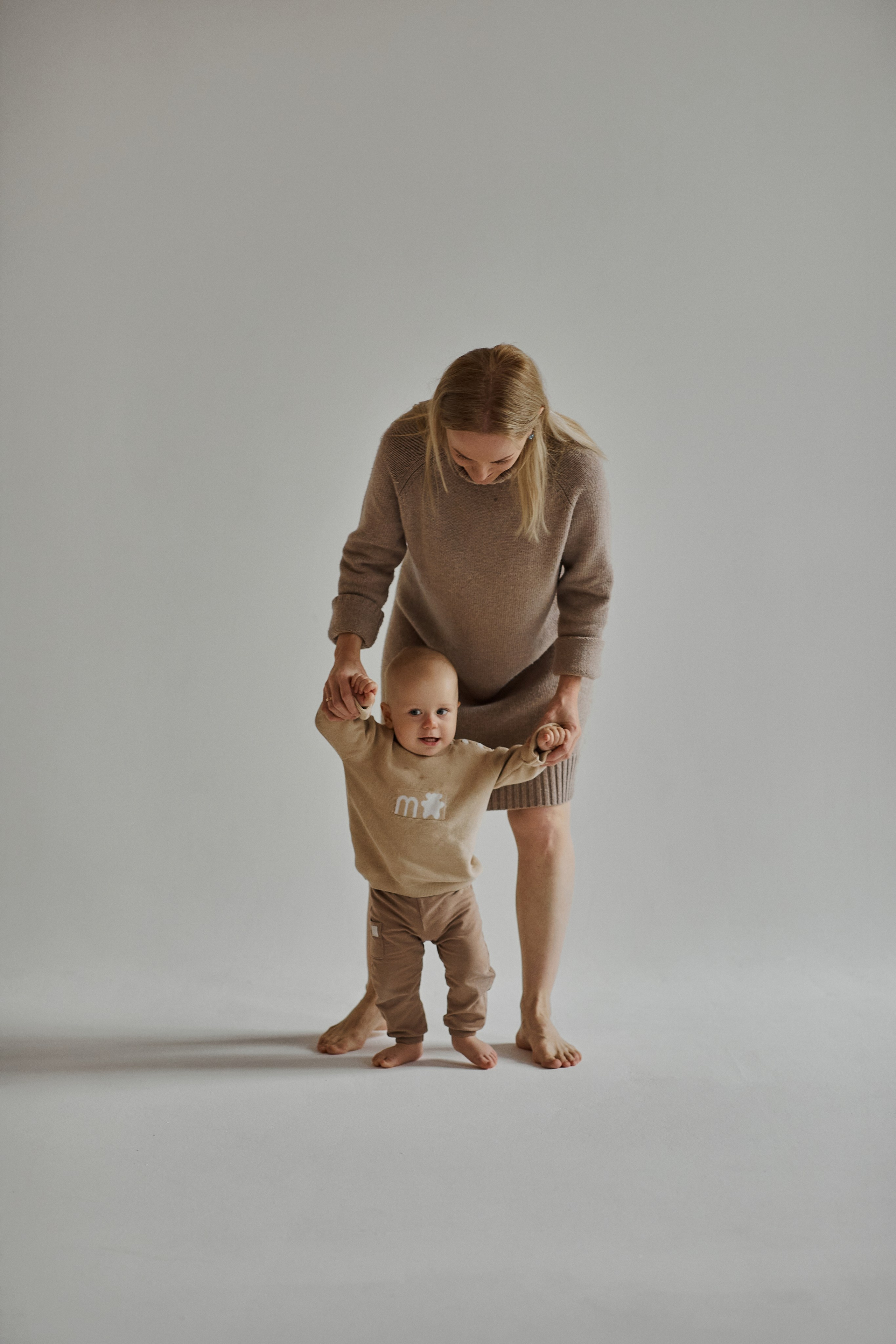 Семейная фотосессия Москва. Свадебный и семейный фотограф в Сочи-Красной поляне Ларионова Анна