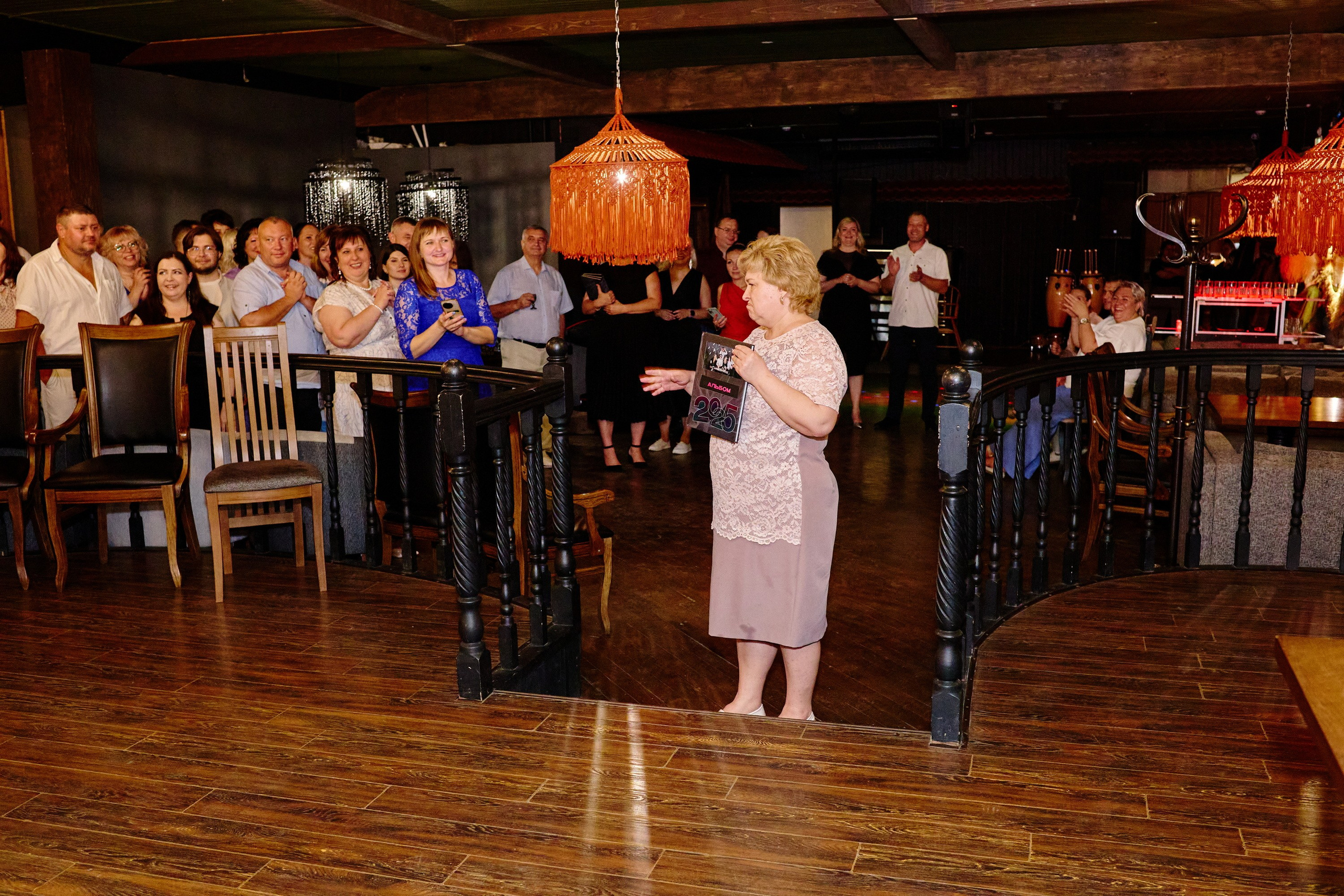 Выпускной 35 Сош. Фотограф Выпускные альбомы Таганрог Сергей Коробченко