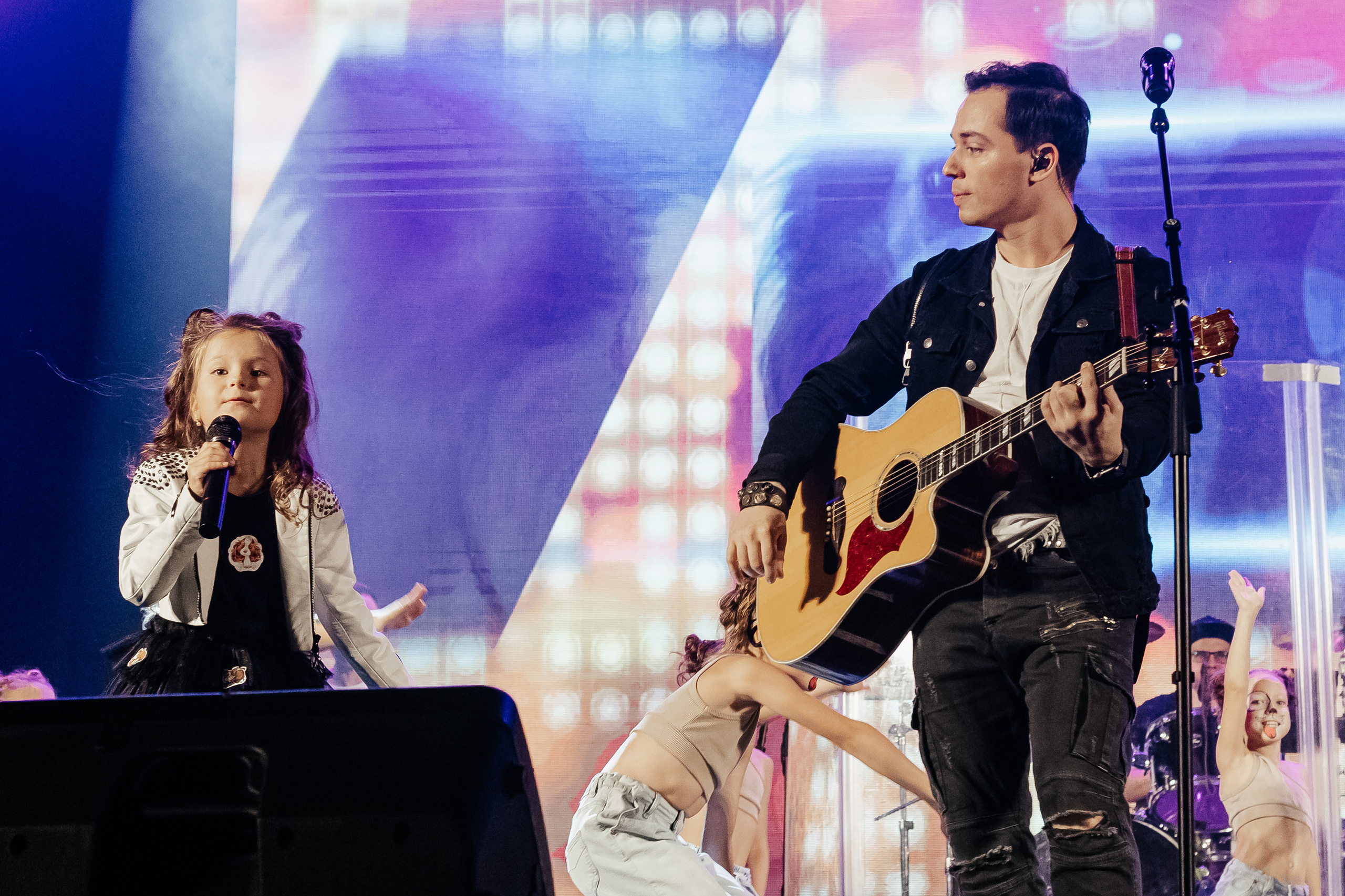 Концерт Газманова младшего. Контент фотограф в Ростове-на-Дону Мардус Павел