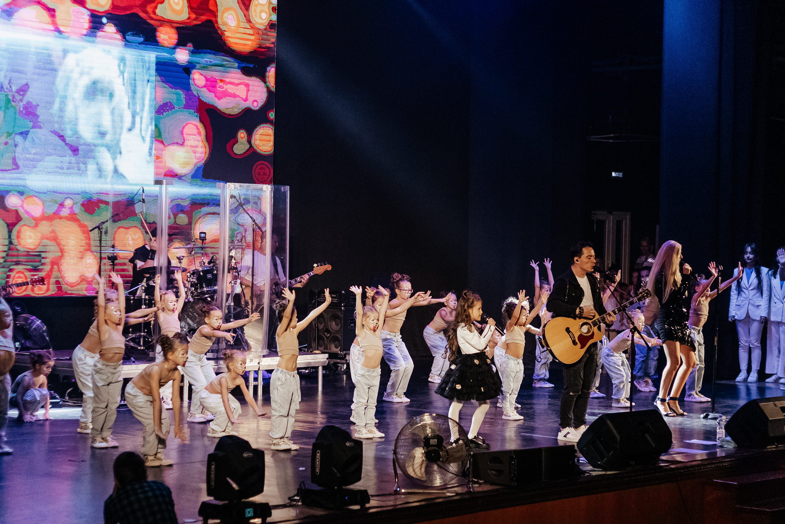 Концерт Газманова младшего. Контент фотограф в Ростове-на-Дону Мардус Павел