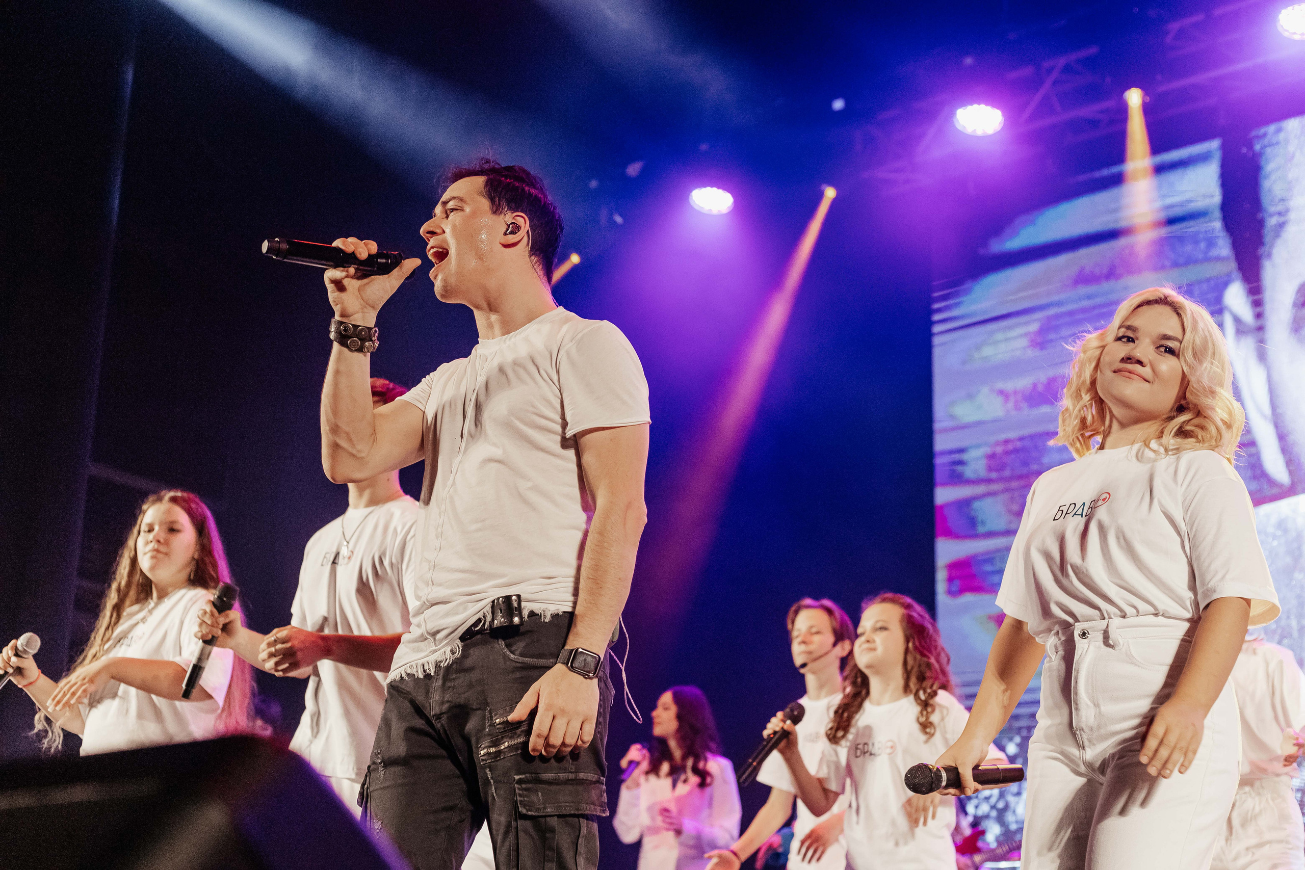 Концерт Газманова младшего. Контент фотограф в Ростове-на-Дону Мардус Павел