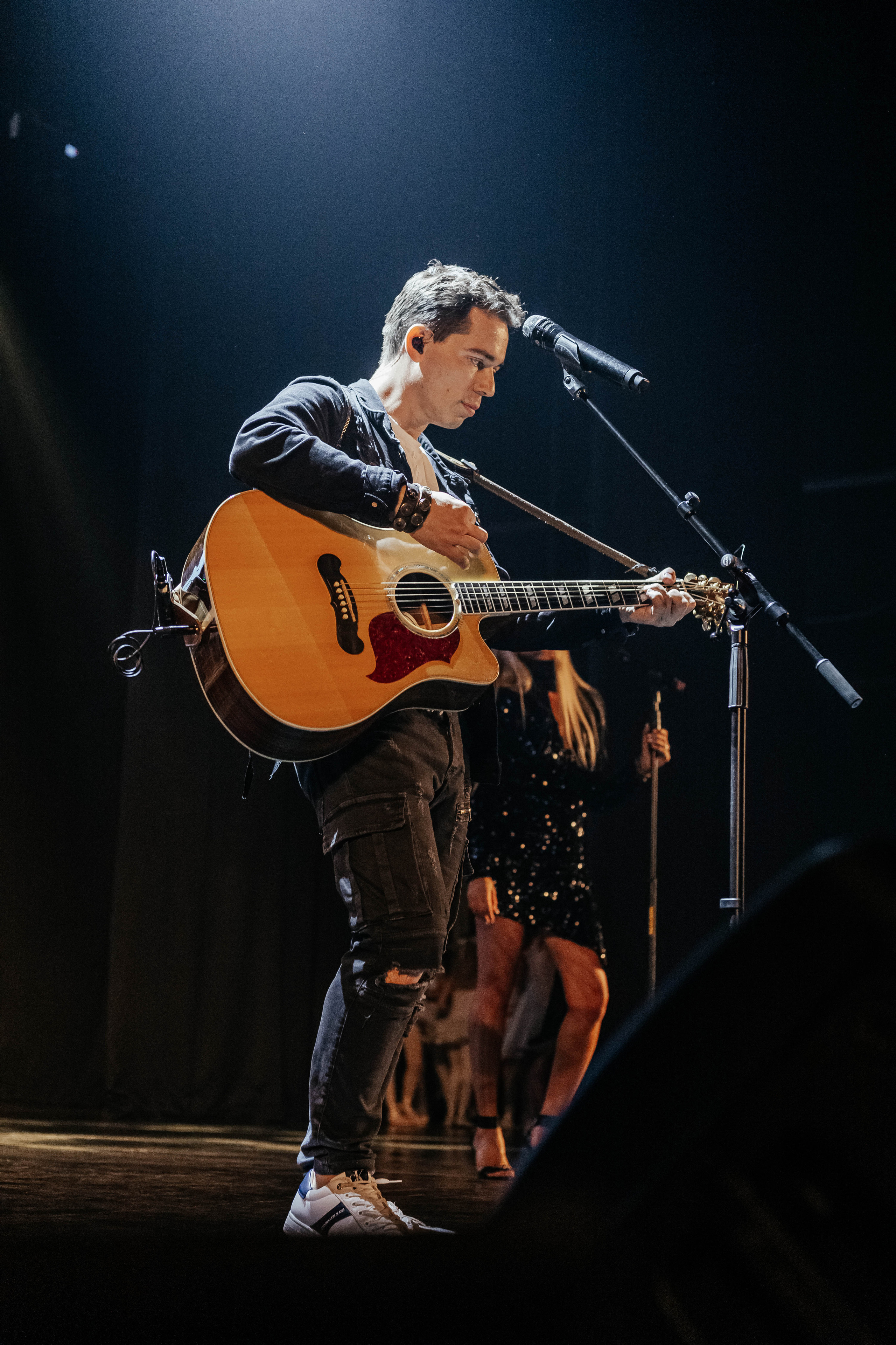 Концерт Газманова младшего. Контент фотограф в Ростове-на-Дону Мардус Павел