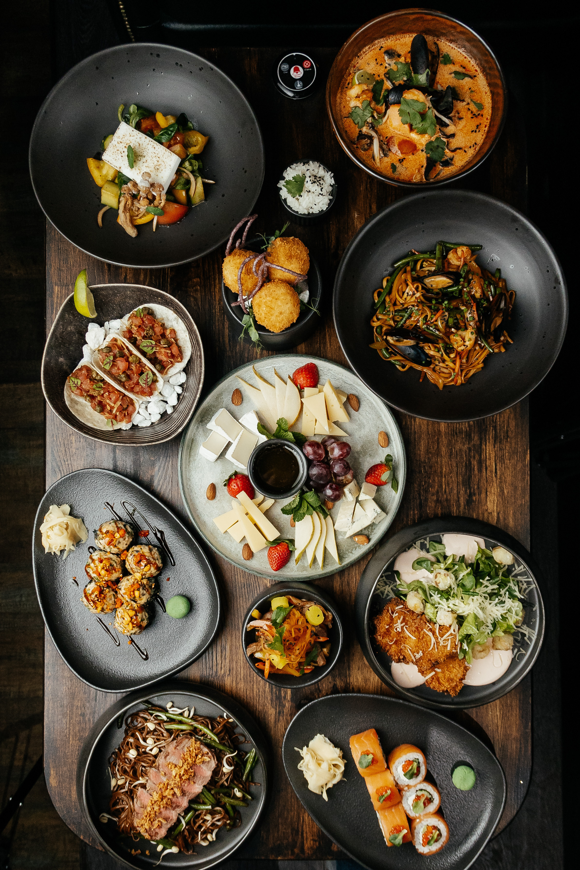 Меню для бара Homies. Контент фотограф в Ростове-на-Дону Мардус Павел