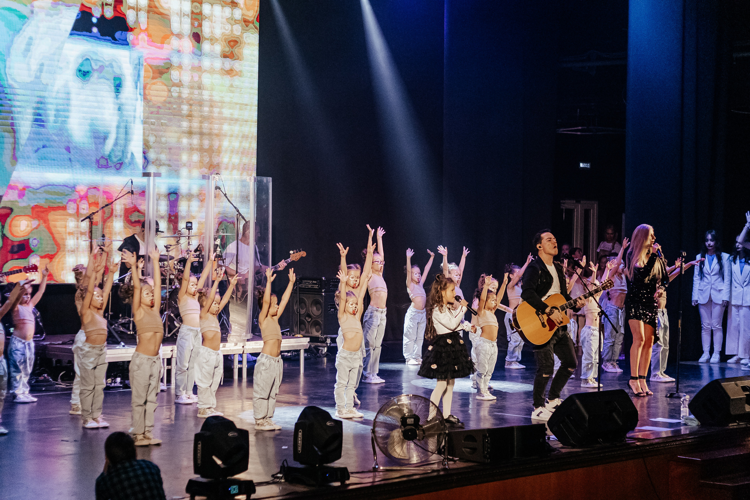 Концерт Газманова младшего. Контент фотограф в Ростове-на-Дону Мардус Павел