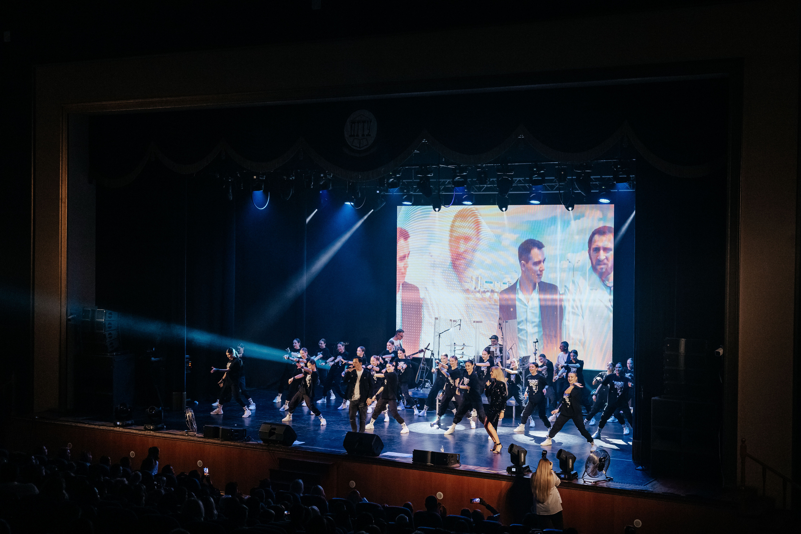 Концерт Газманова младшего. Контент фотограф в Ростове-на-Дону Мардус Павел