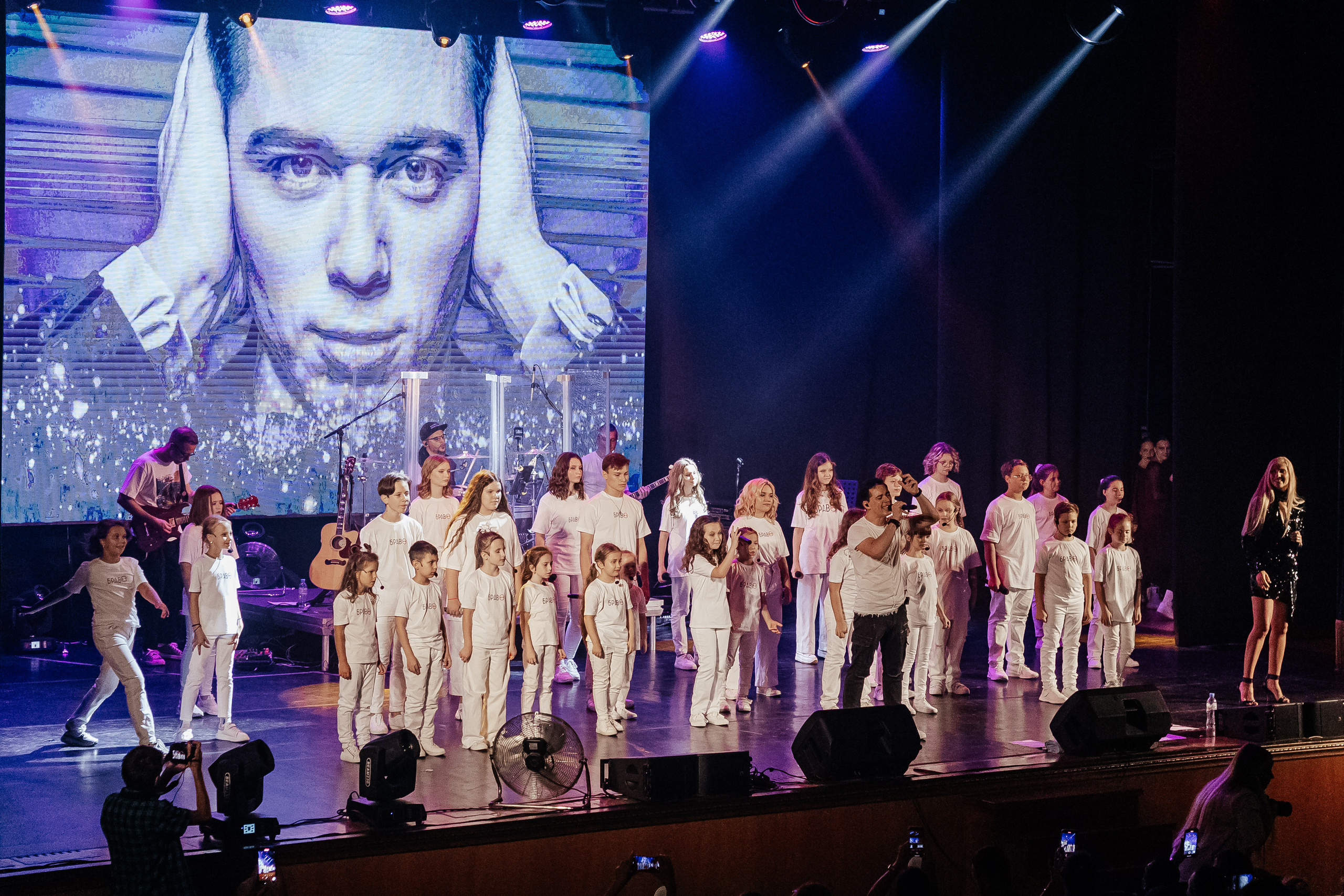Концерт Газманова младшего. Контент фотограф в Ростове-на-Дону Мардус Павел