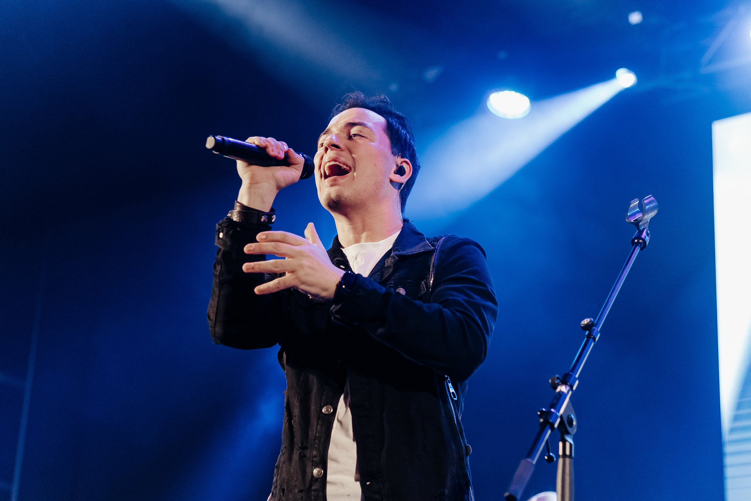 Концерт Газманова младшего. Контент фотограф в Ростове-на-Дону Мардус Павел