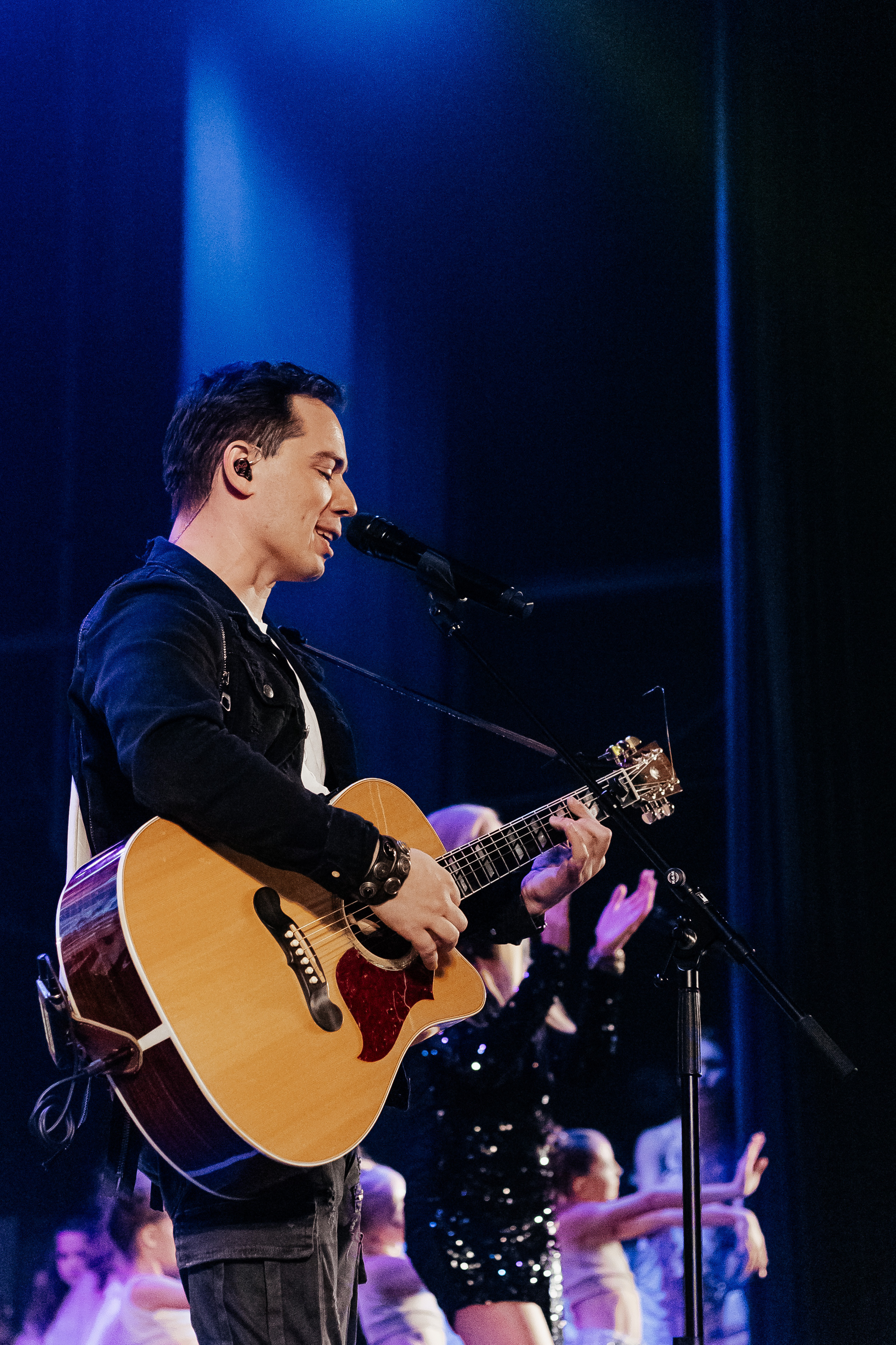 Концерт Газманова младшего. Контент фотограф в Ростове-на-Дону Мардус Павел