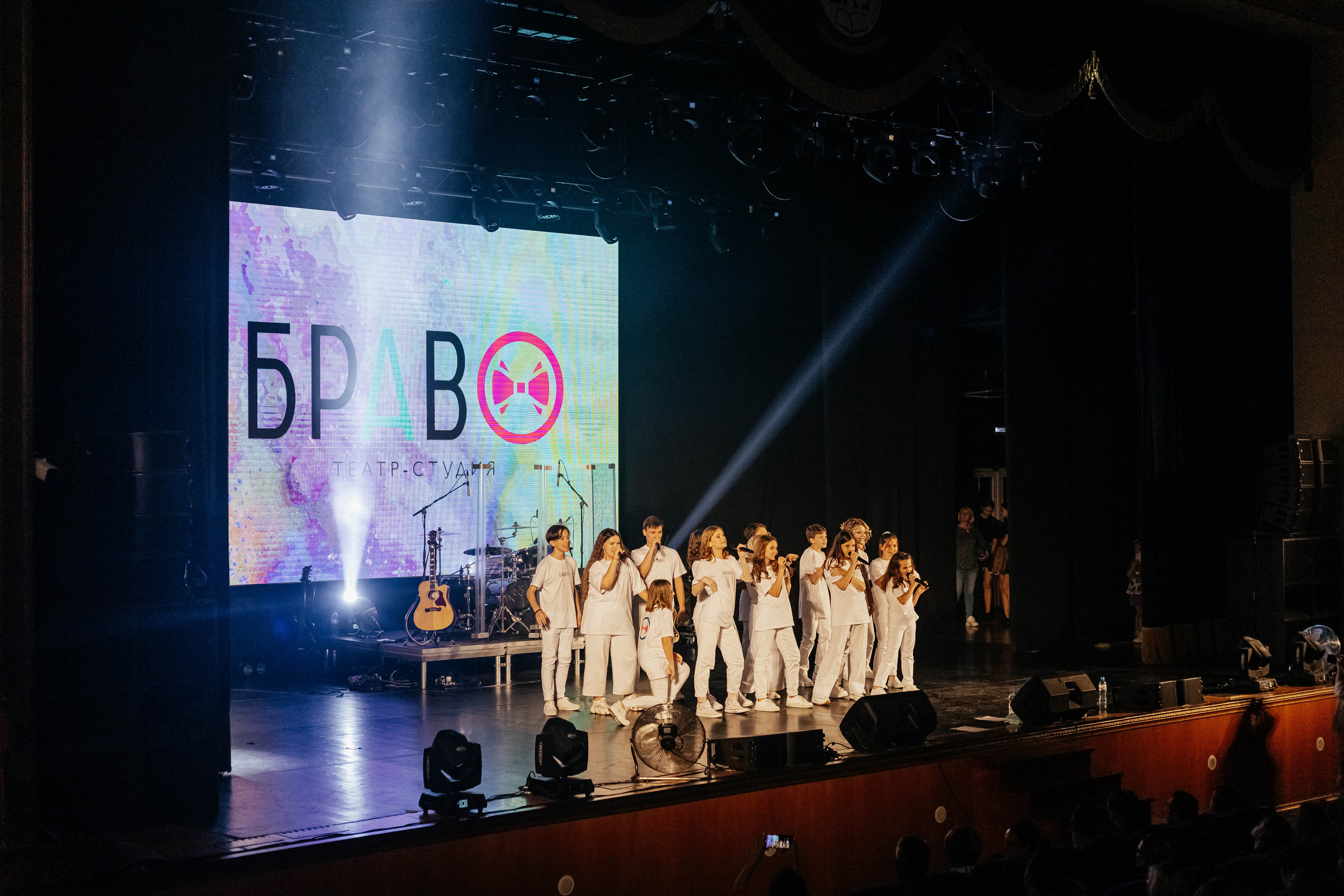 Концерт Газманова младшего. Контент фотограф в Ростове-на-Дону Мардус Павел