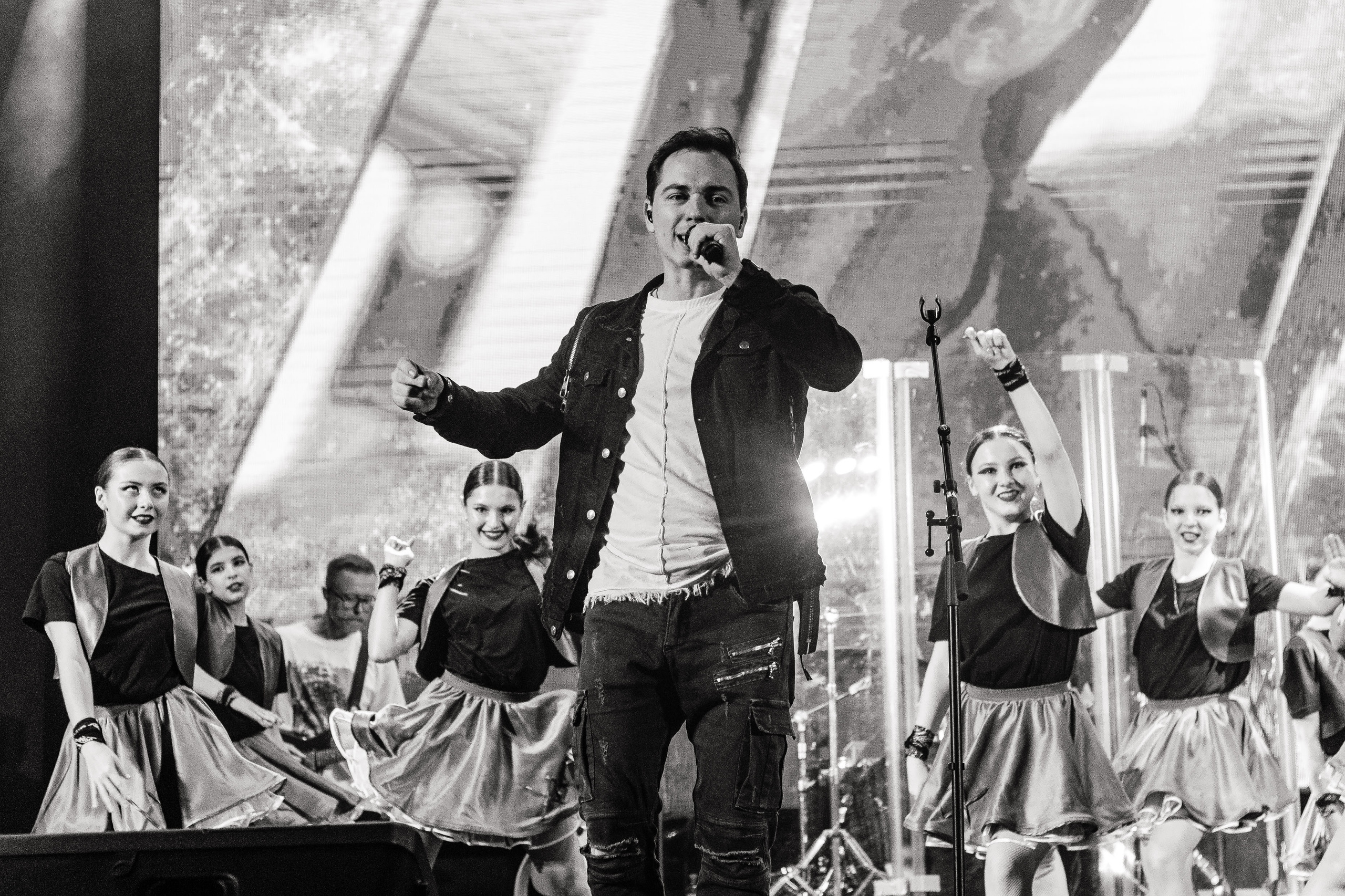 Концерт Газманова младшего. Контент фотограф в Ростове-на-Дону Мардус Павел