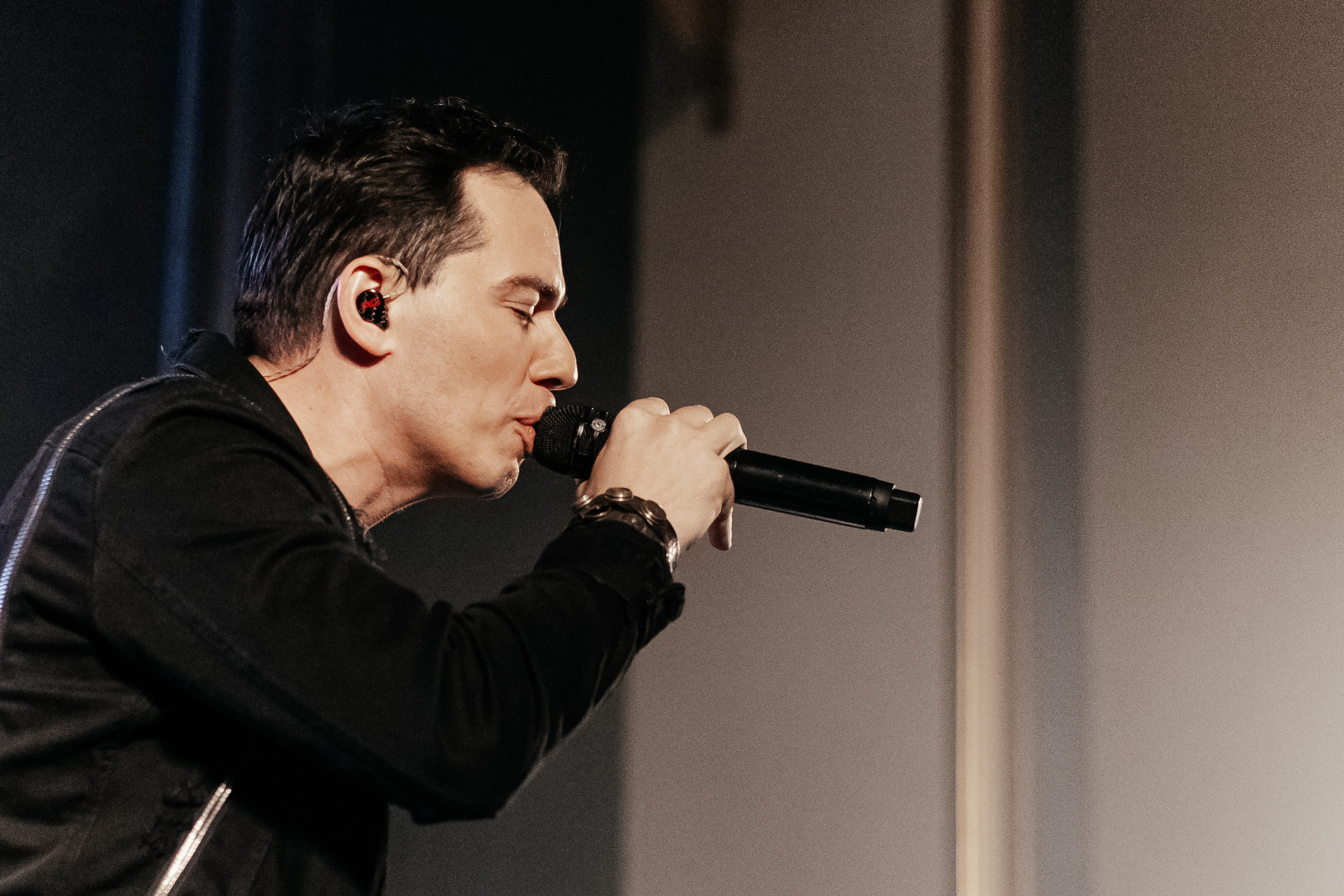 Концерт Газманова младшего. Контент фотограф в Ростове-на-Дону Мардус Павел