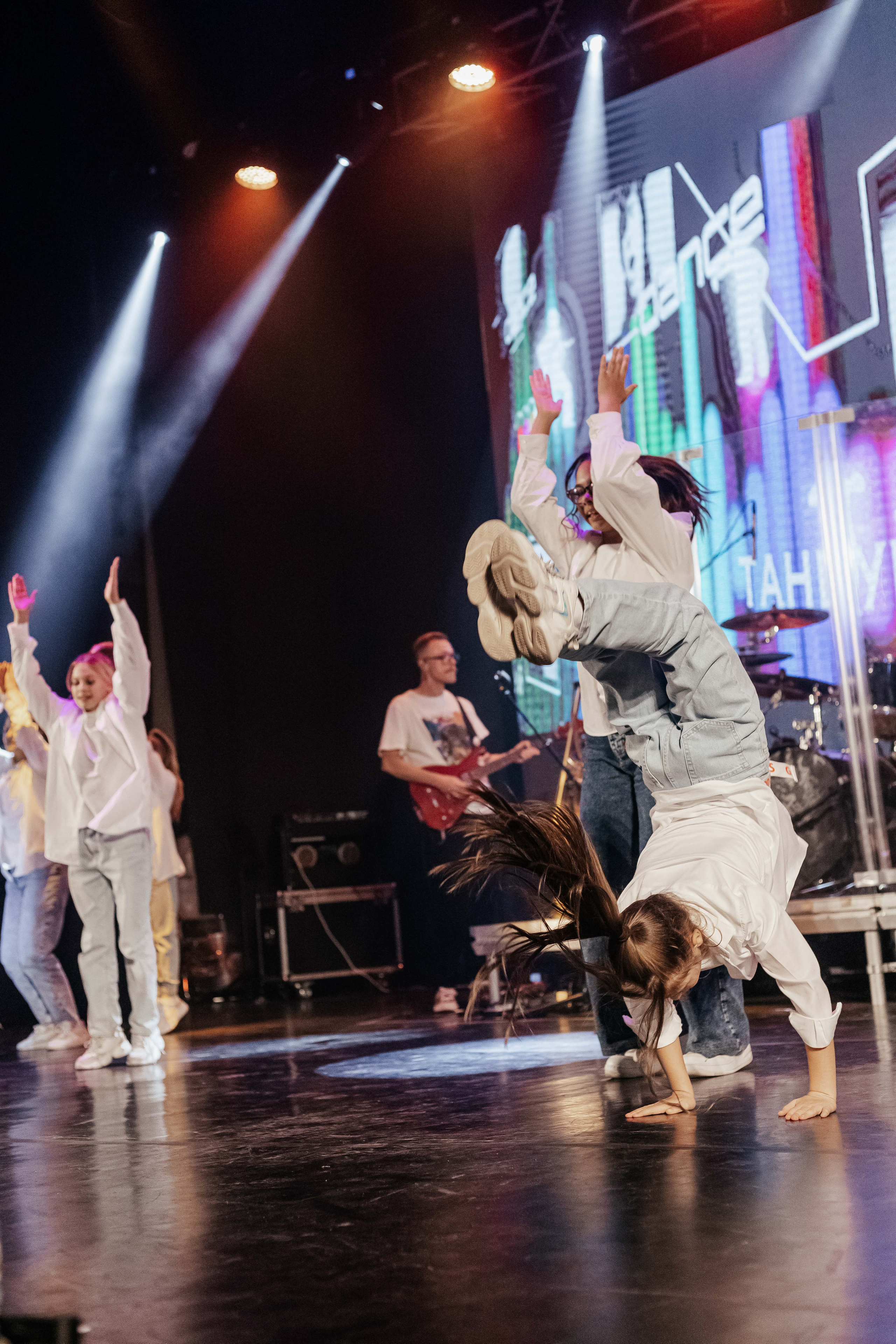 Концерт Газманова младшего. Контент фотограф в Ростове-на-Дону Мардус Павел