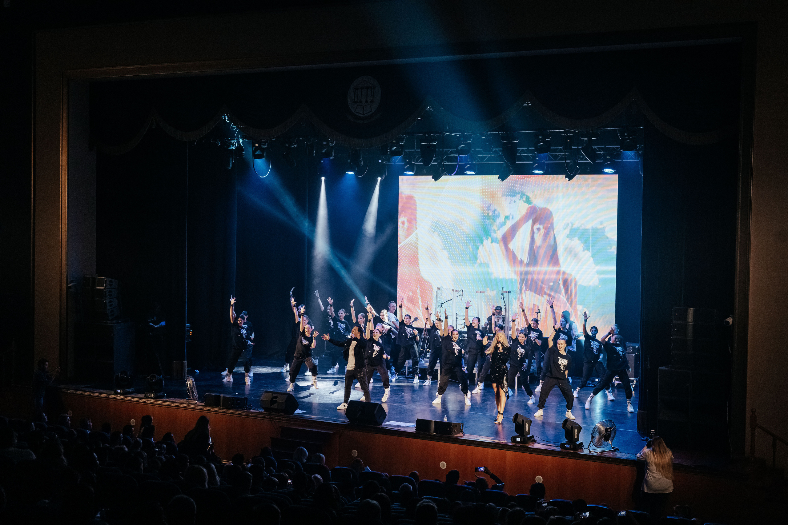 Концерт Газманова младшего. Контент фотограф в Ростове-на-Дону Мардус Павел