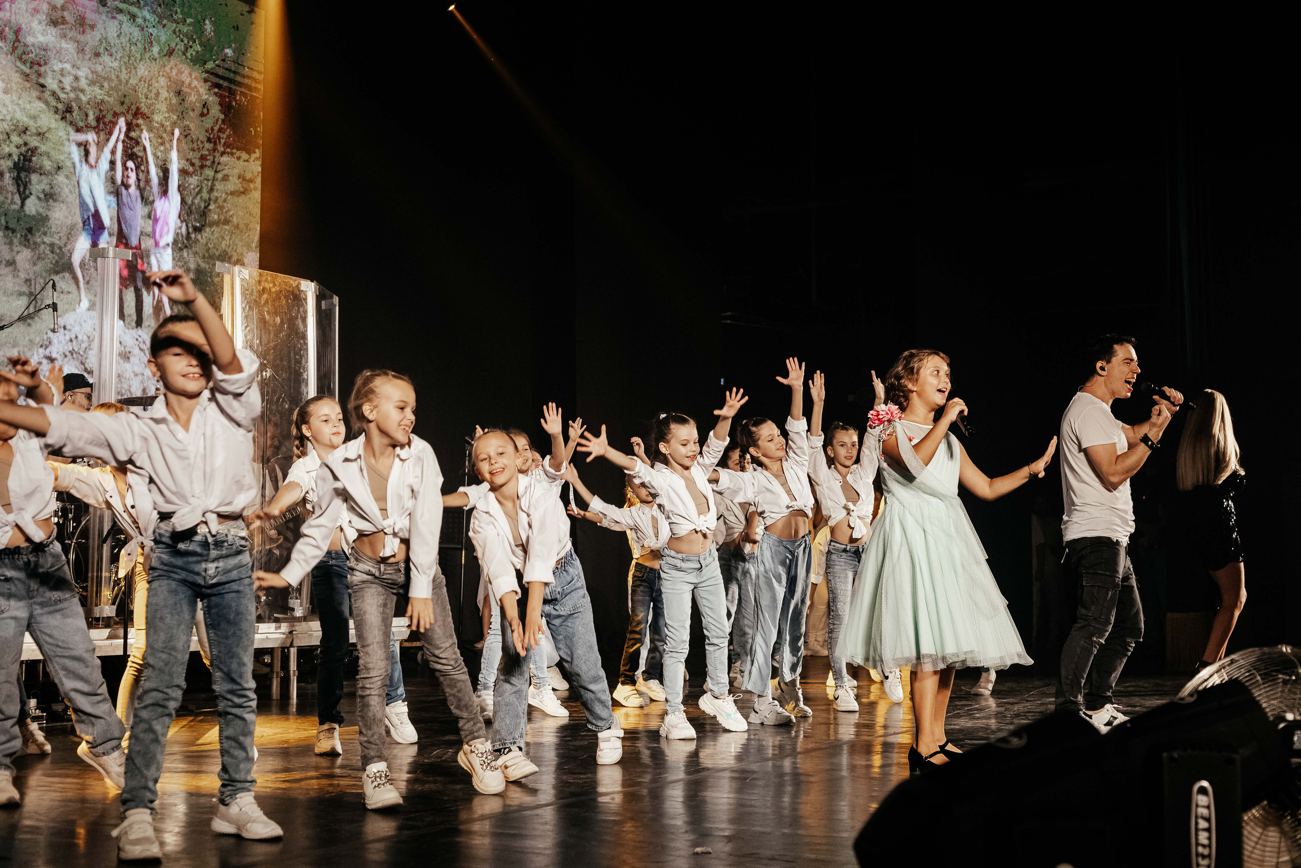 Концерт Газманова младшего. Контент фотограф в Ростове-на-Дону Мардус Павел