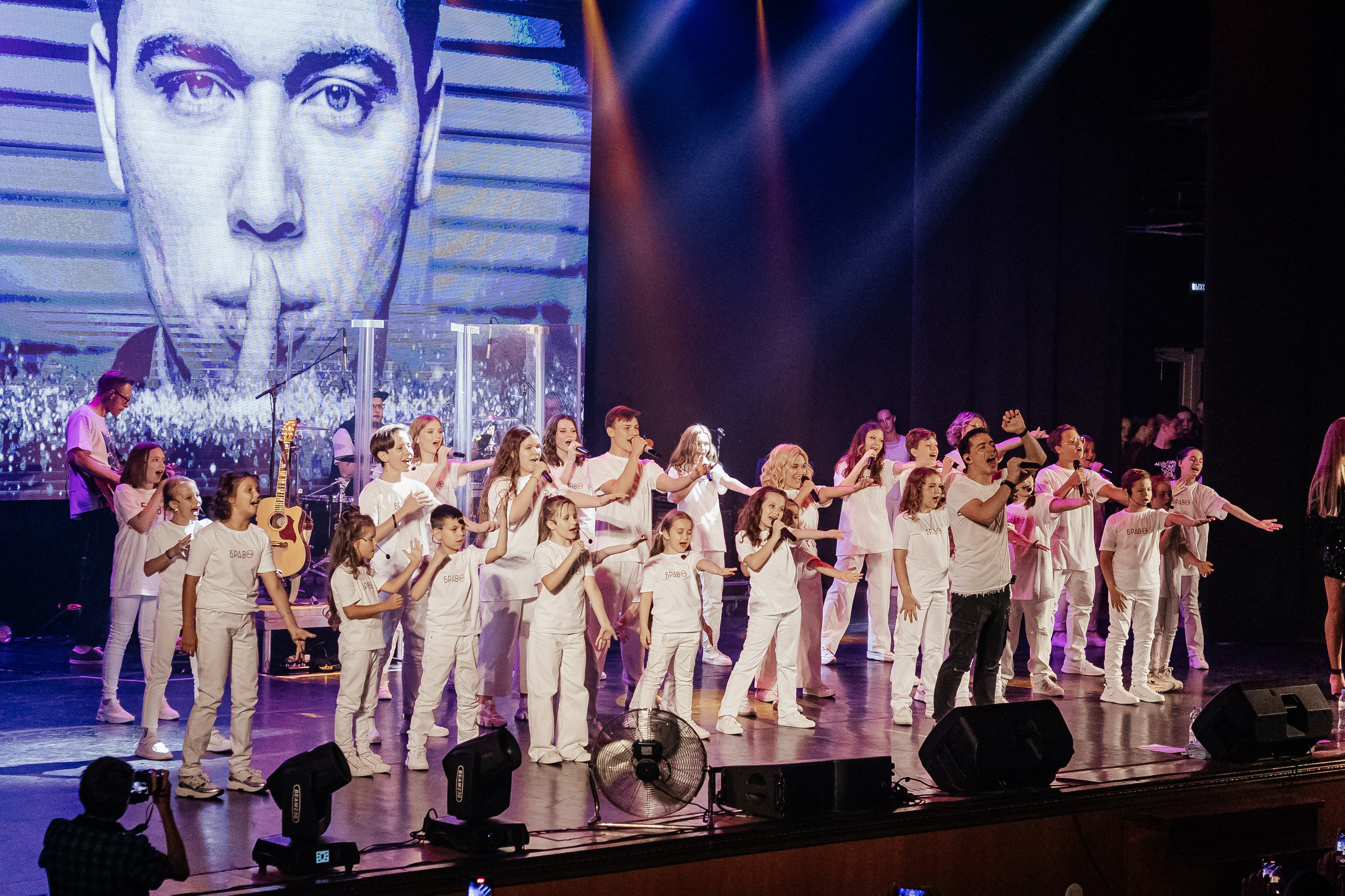 Концерт Газманова младшего. Контент фотограф в Ростове-на-Дону Мардус Павел