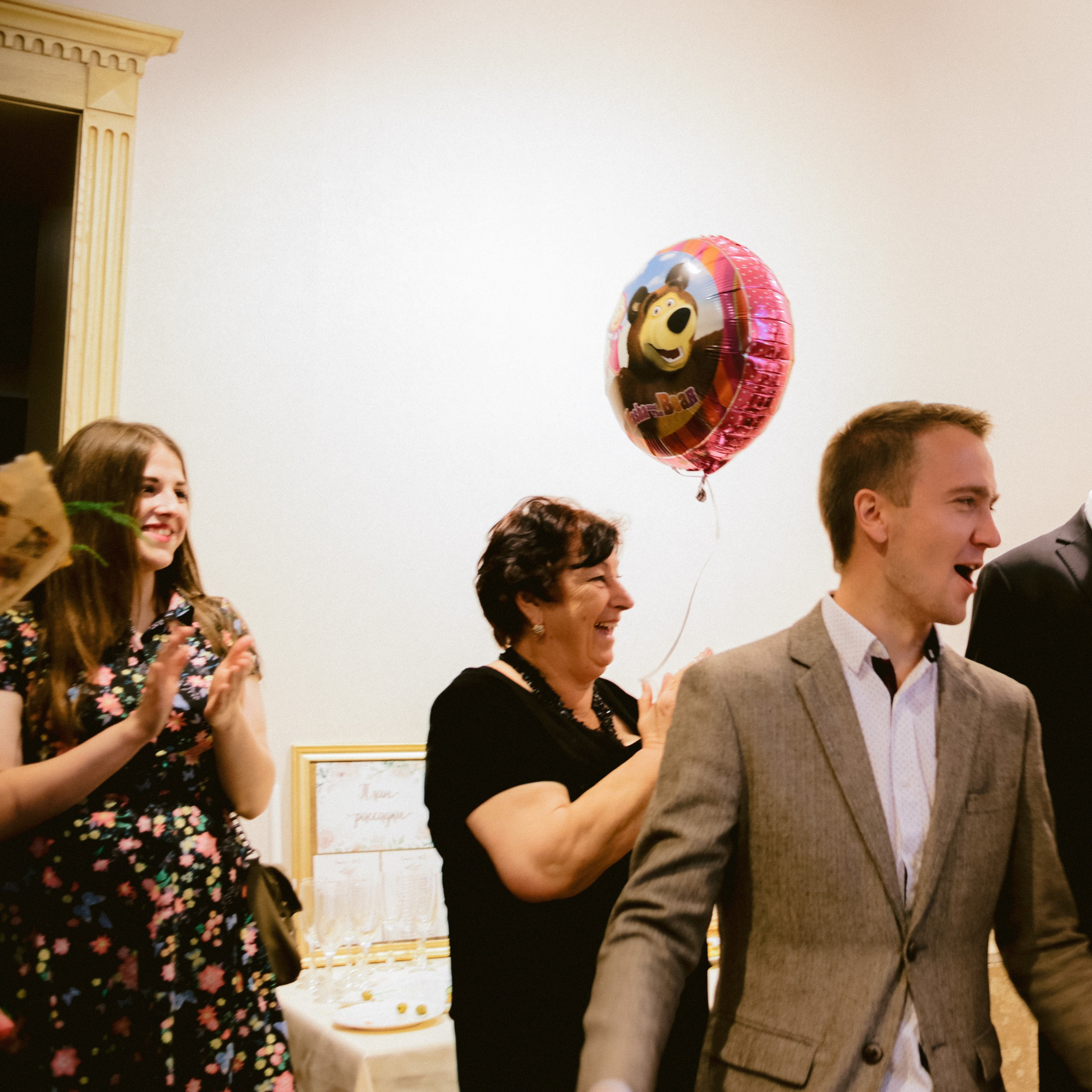 Солнце, яблоки и лодка. Фотограф Серафим Крюков