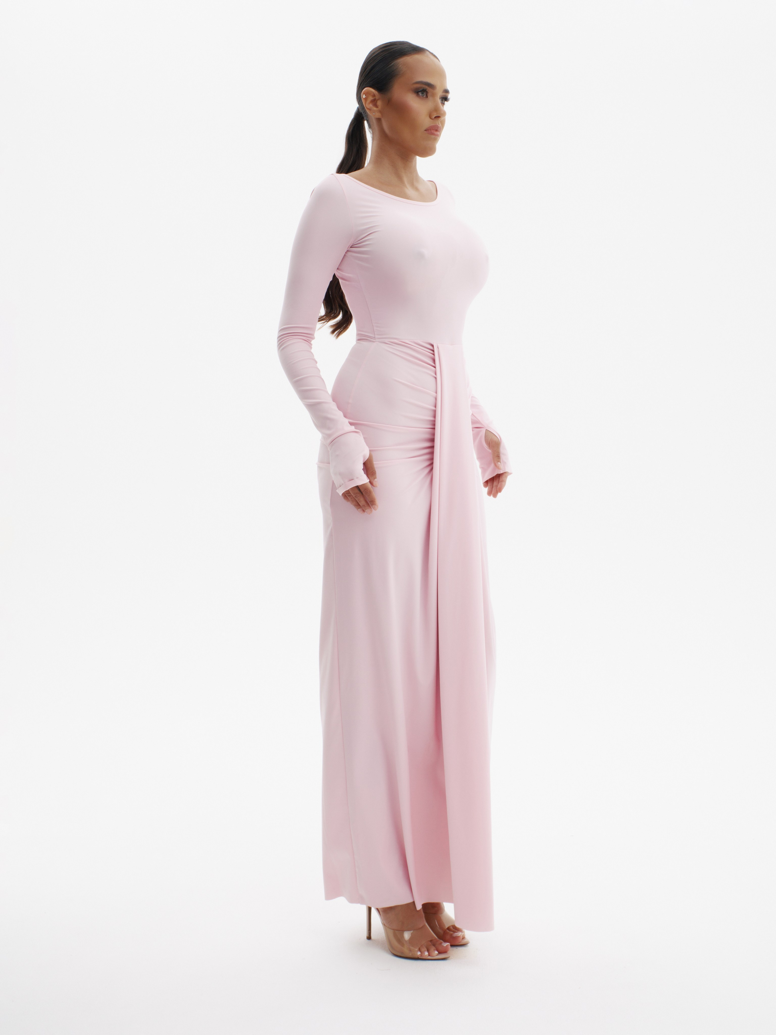 MIRUNA LOOKBOOK. NOIZOMAX Художественный фотограф в Дубай