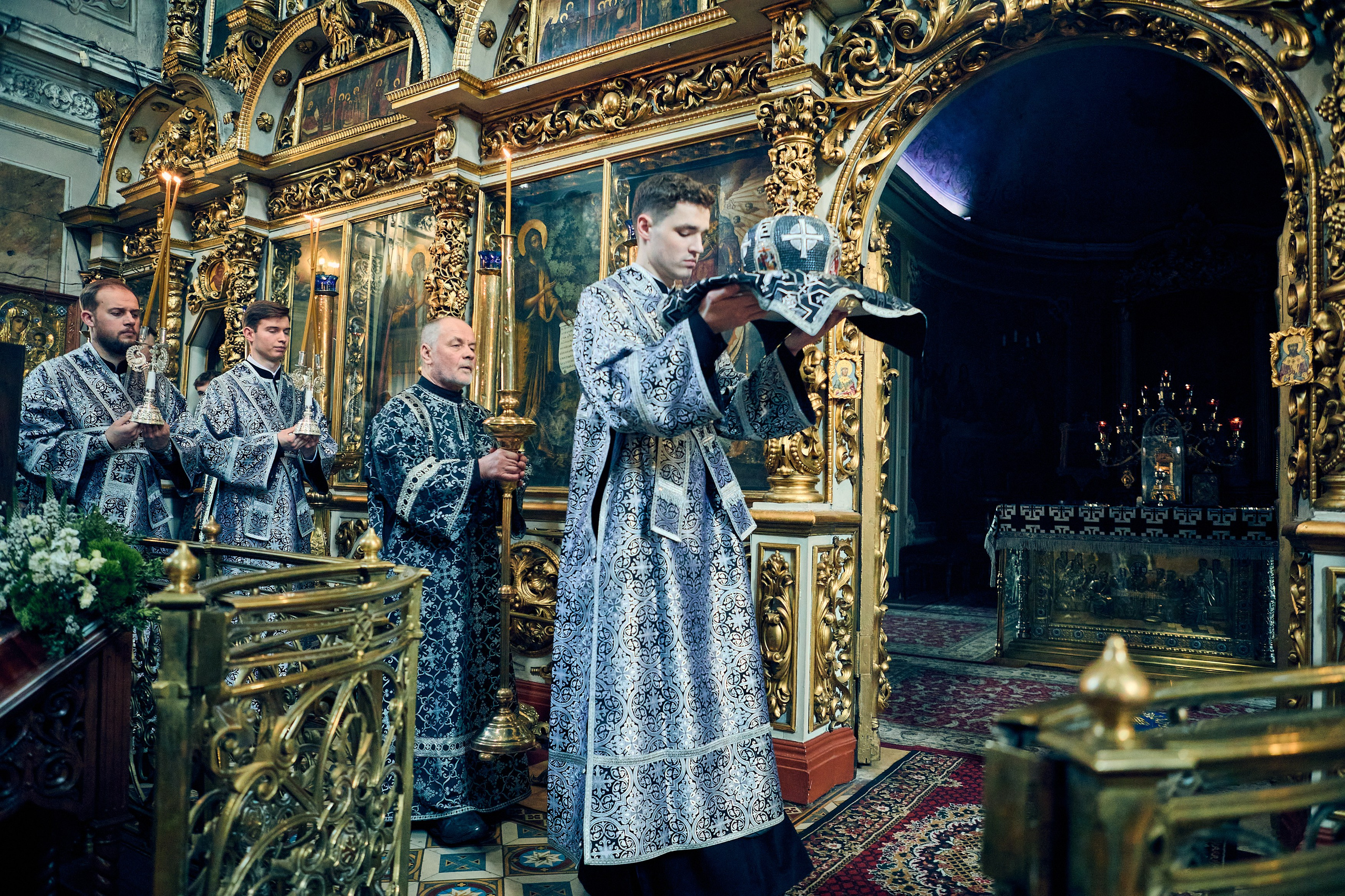 Вечерня с выносом Плащаницы Спасителя Плач Пресвятой Богородицы. DMITRY MOISEENKO — фотограф, художник, топ-стилист