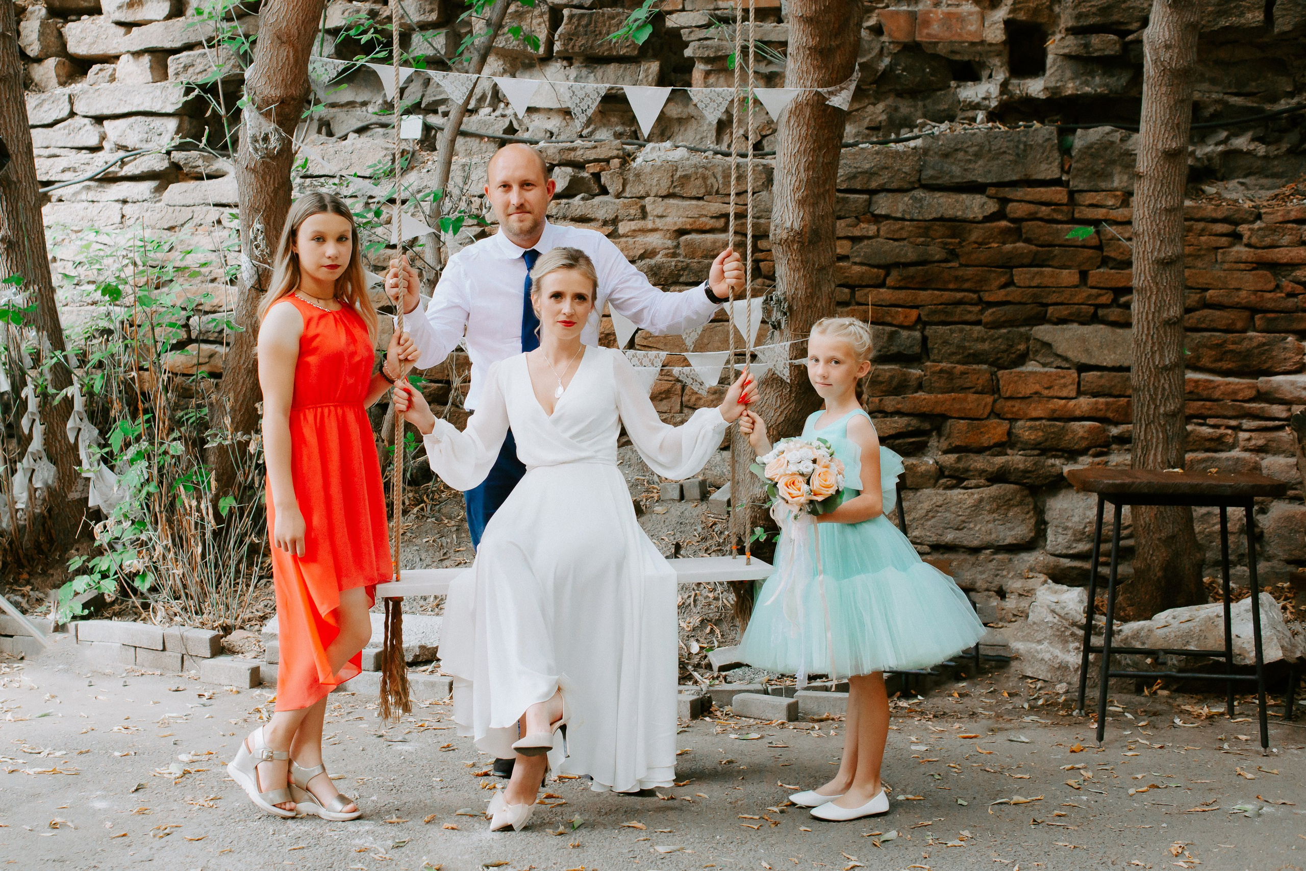 Загс и прогулка. Елена и Виктор. Фотограф в Челябинске Ополихина Анна