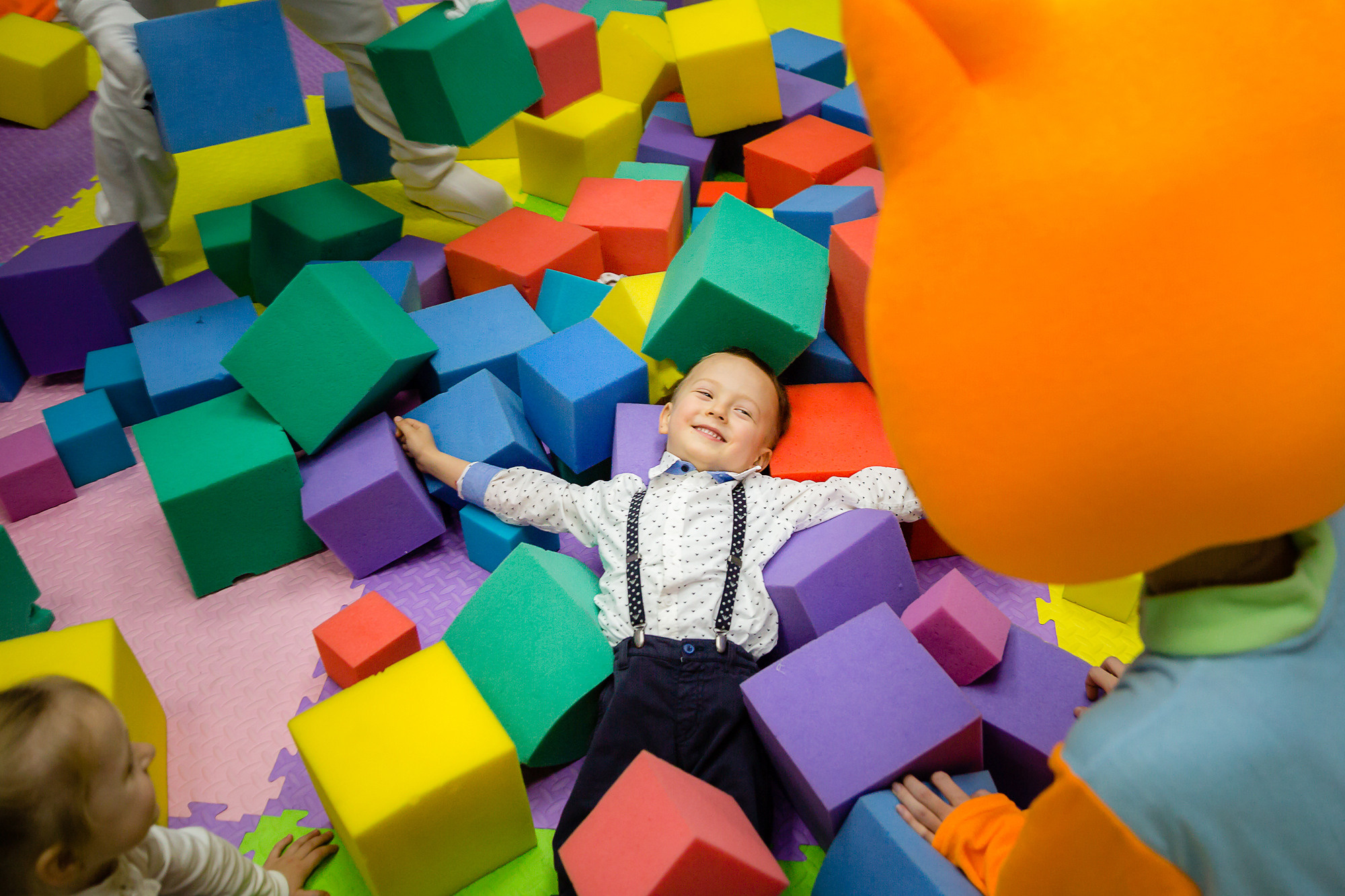 Детские Праздники. Детский и Школьный фотограф во Владивостоке. Выпускные альбомы