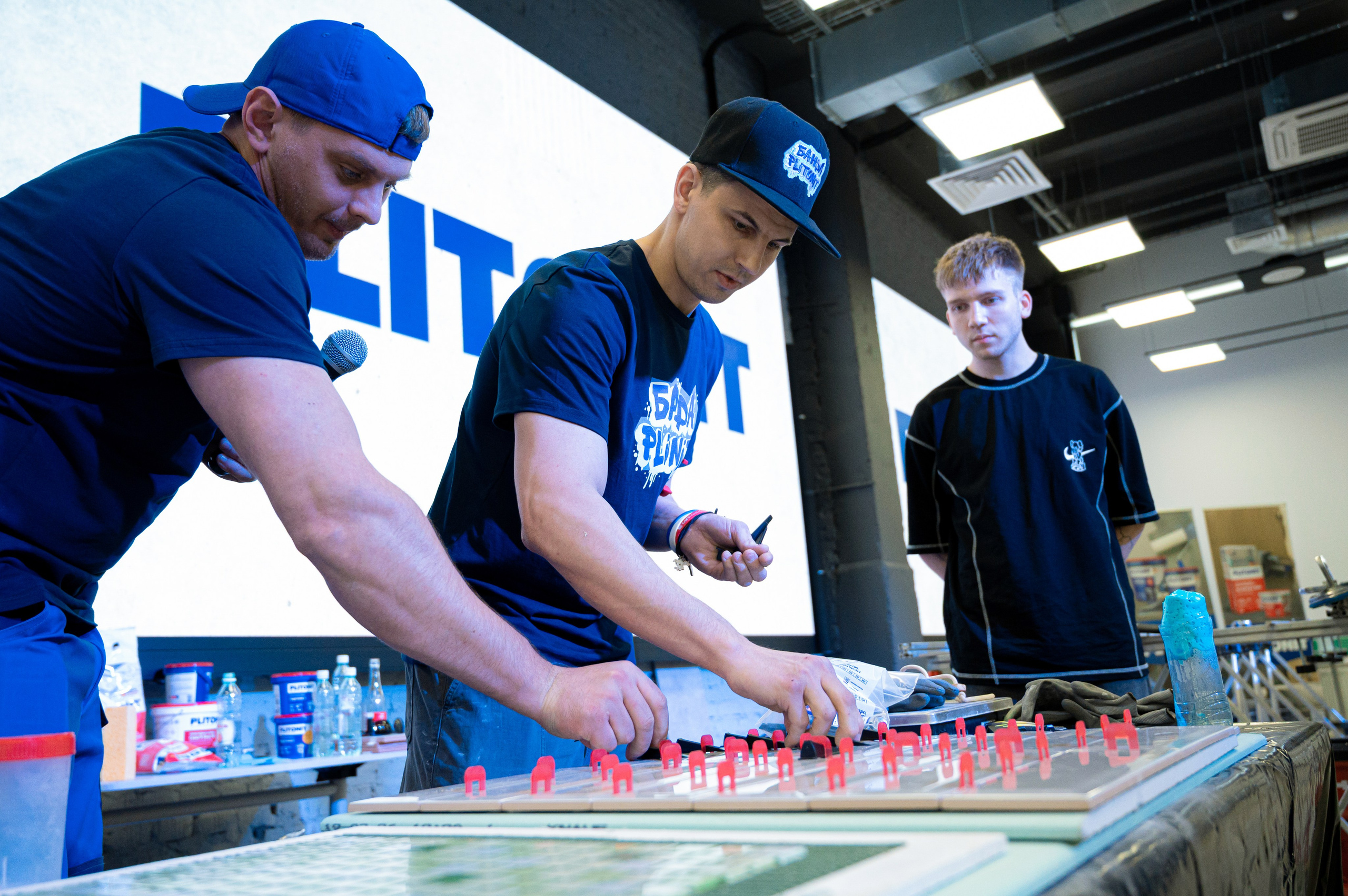 Форум от компании строительных материалов «Plitonit». Репортажный фотограф