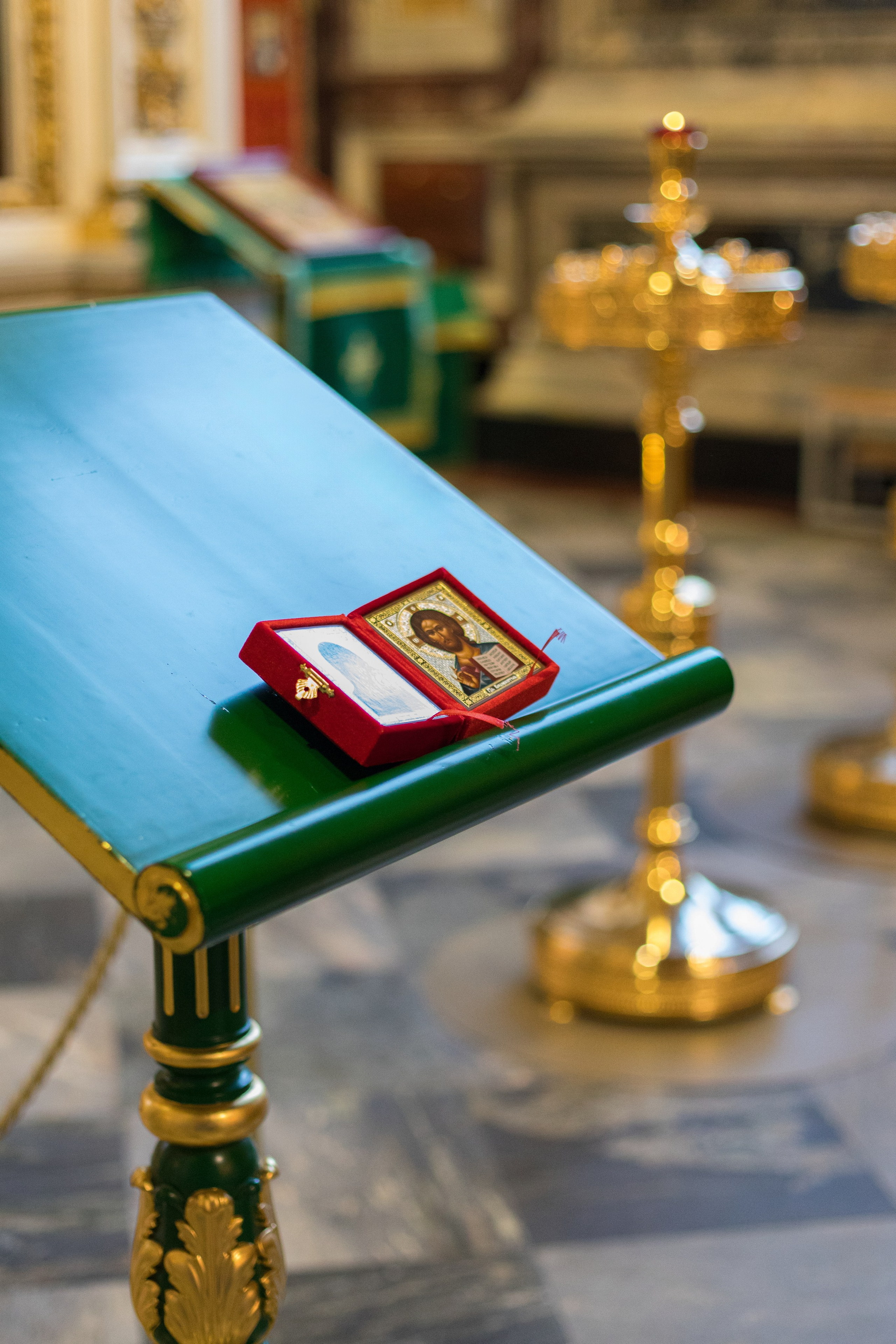 Крещение в Исакиевском соборе. Детский и контент фотограф Надя Волкова Санкт-Петербург